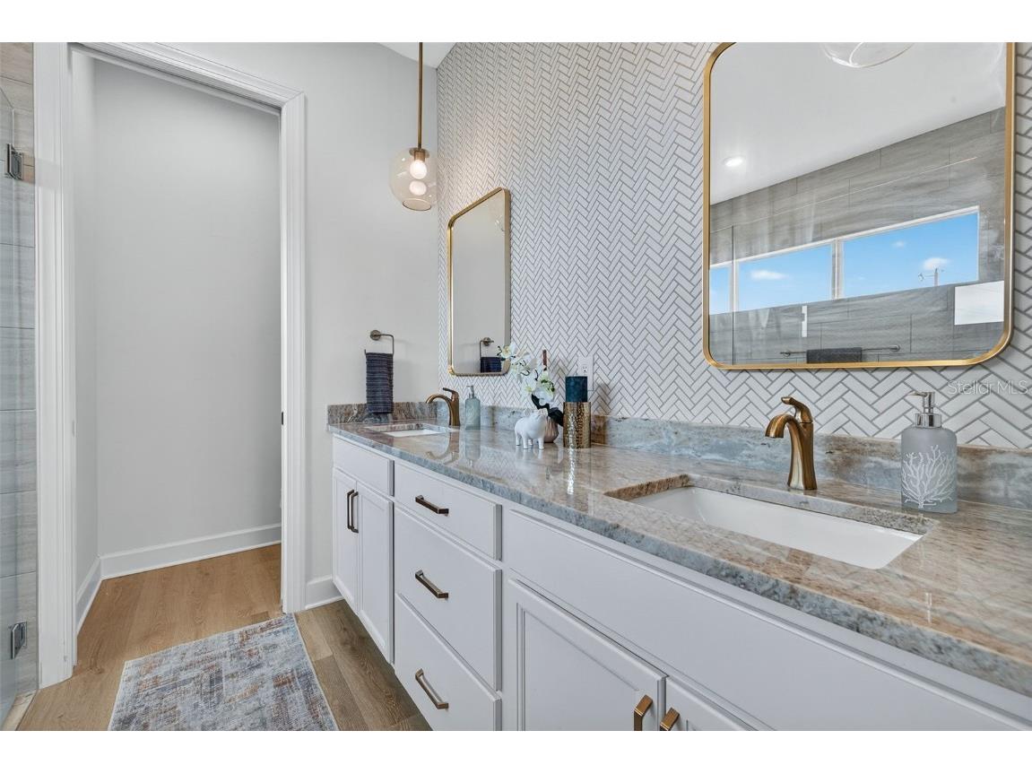 4151 NE 9th Avenue Cape Coral FL 33909 - EISENHOWER CANAL C7517363 image24