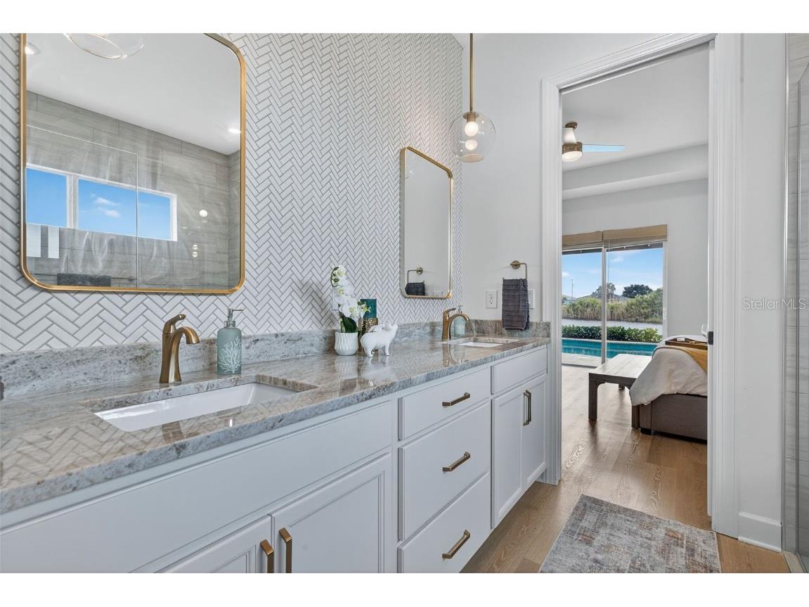 4151 NE 9th Avenue Cape Coral FL 33909 - EISENHOWER CANAL C7517363 image26