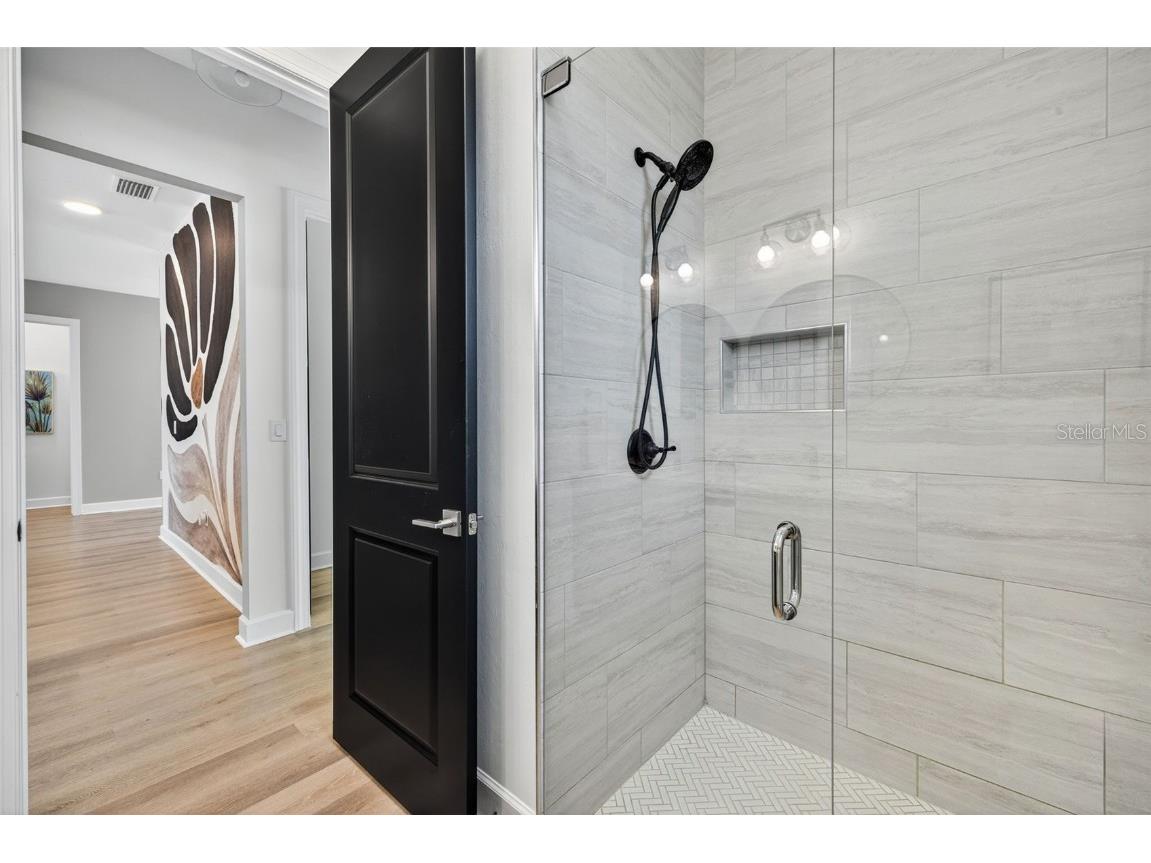 4151 NE 9th Avenue Cape Coral FL 33909 - EISENHOWER CANAL C7517363 image37