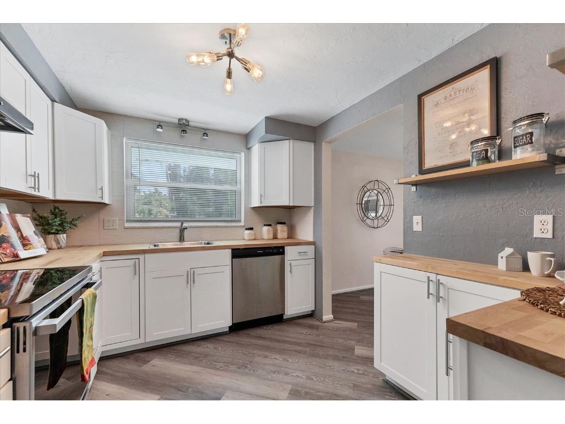 4151 Olive Avenue Sarasota FL 34231 A4653283 image10