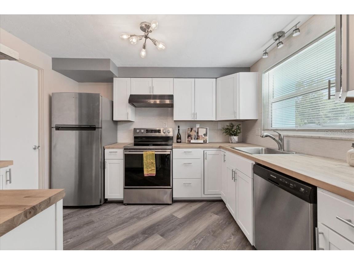 4151 Olive Avenue Sarasota FL 34231 A4653283 image9