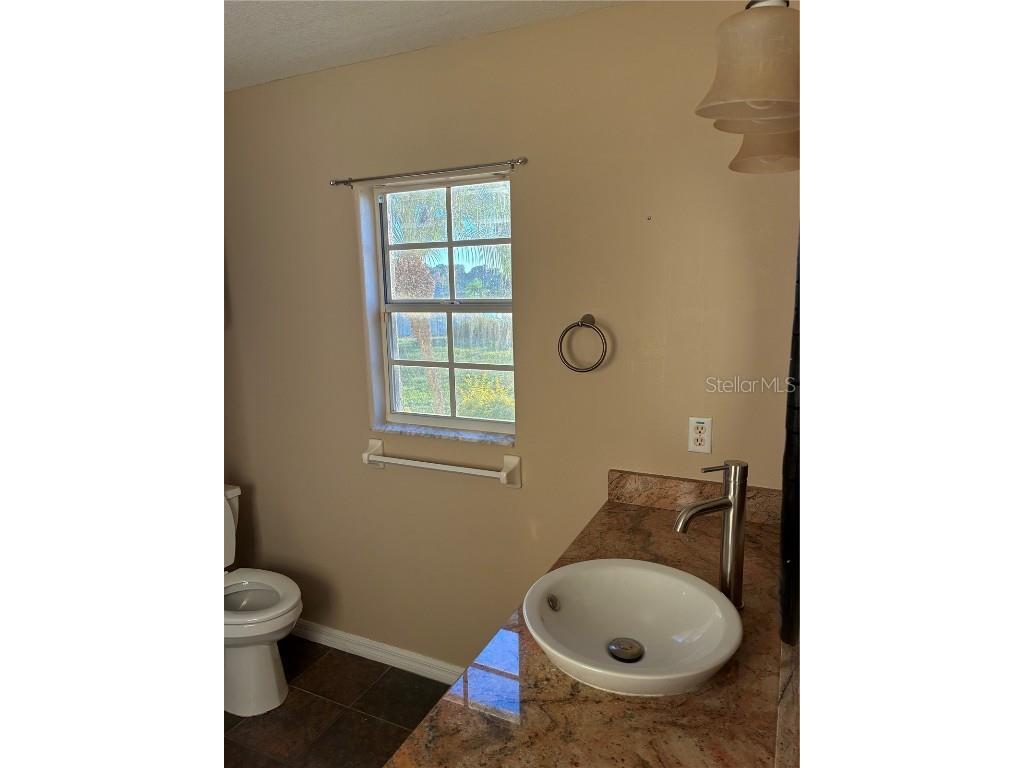 41515 Silver Drive Umatilla FL 32784 - South Twin Lake G5104940 image25