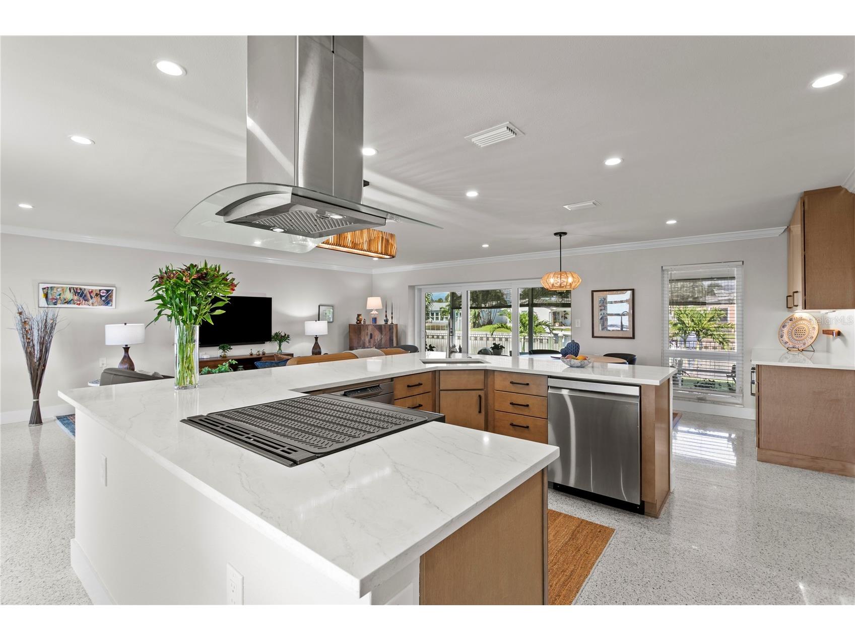 4152 13th Lane NE Saint Petersburg FL 33703 TB8517012 image17