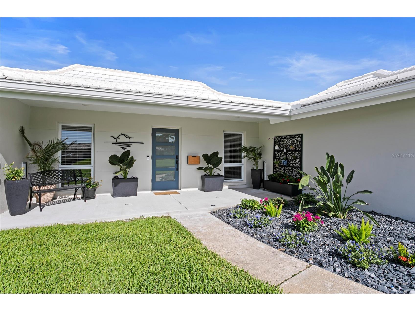 4152 13th Lane NE Saint Petersburg FL 33703 TB8517012 image2