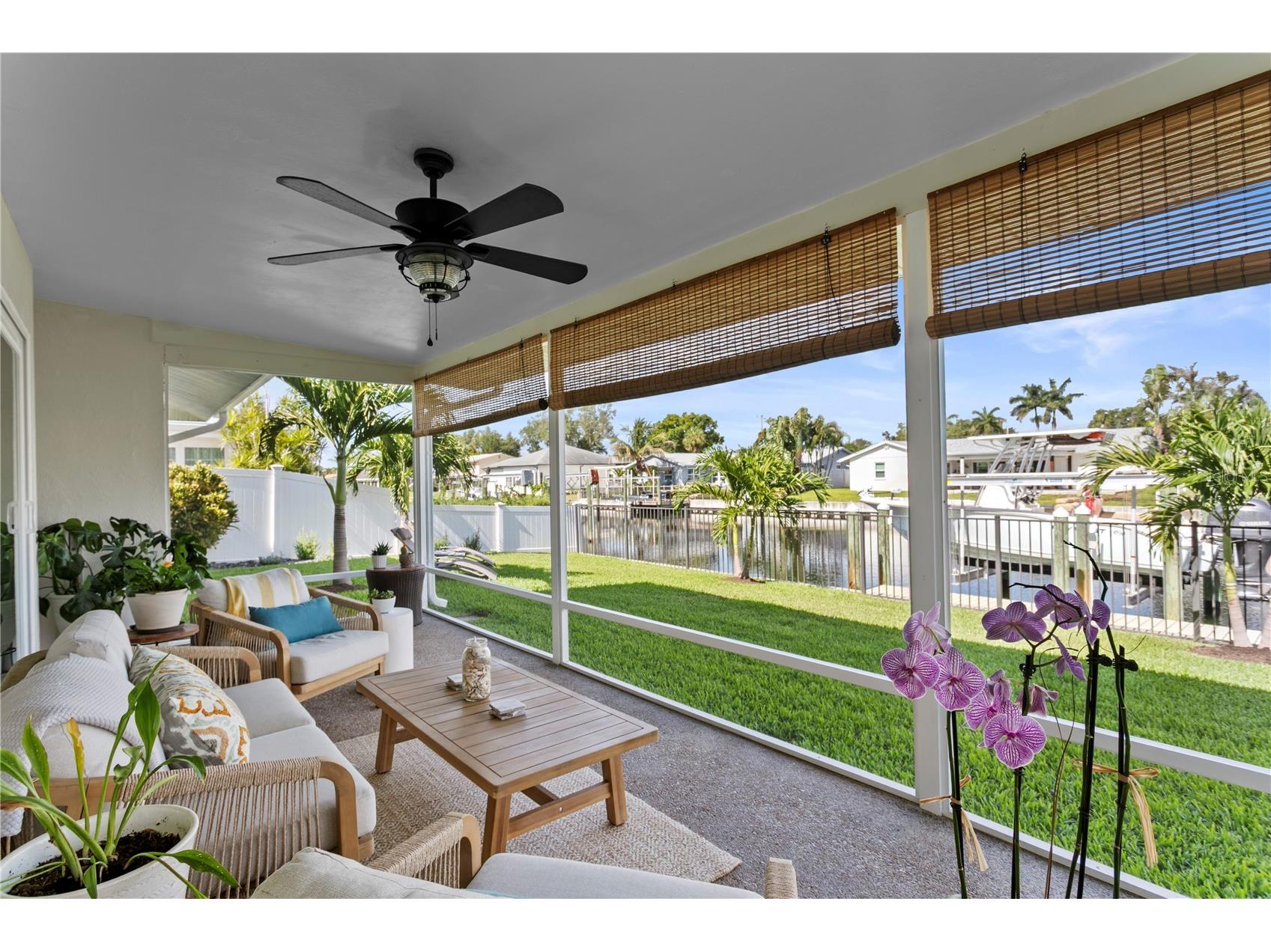 4152 13th Lane NE Saint Petersburg FL 33703 TB8517012 image3