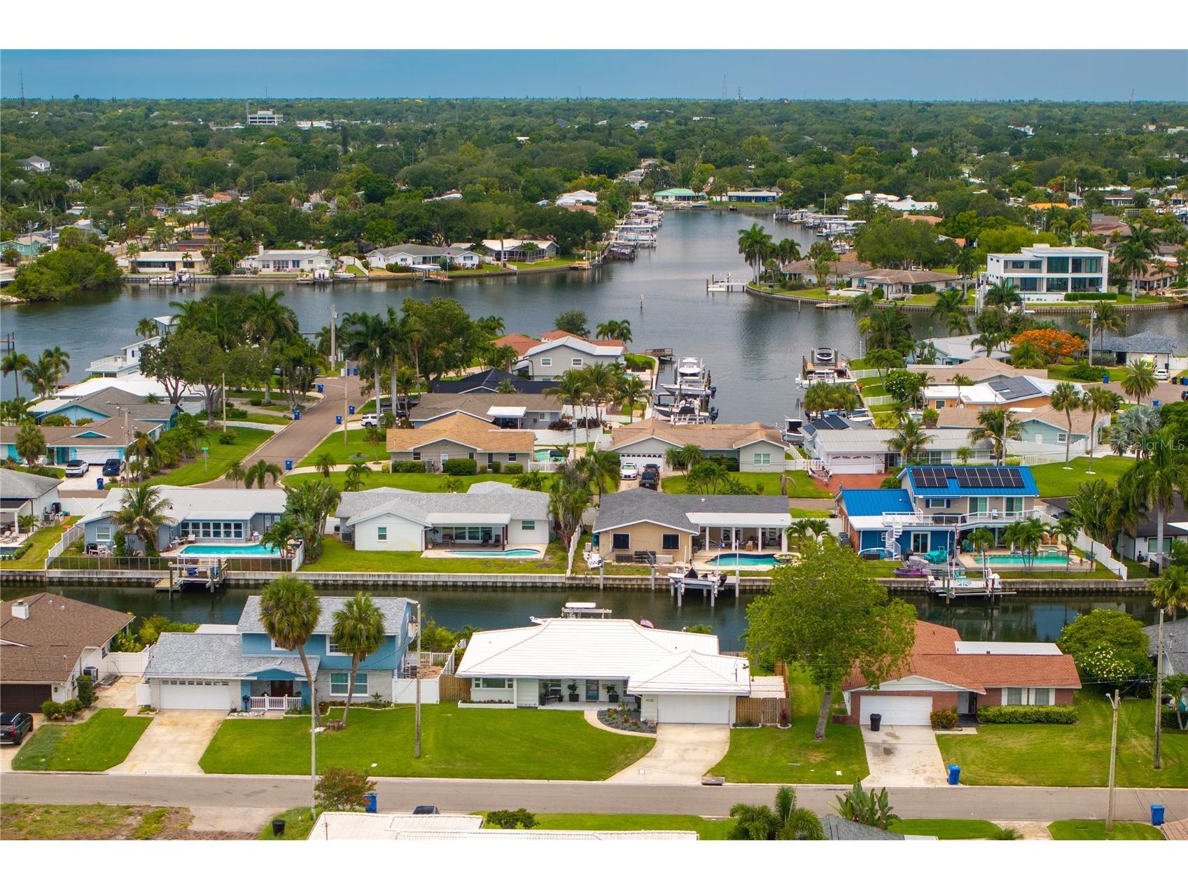 4152 13th Lane NE Saint Petersburg FL 33703 TB8517012 image37