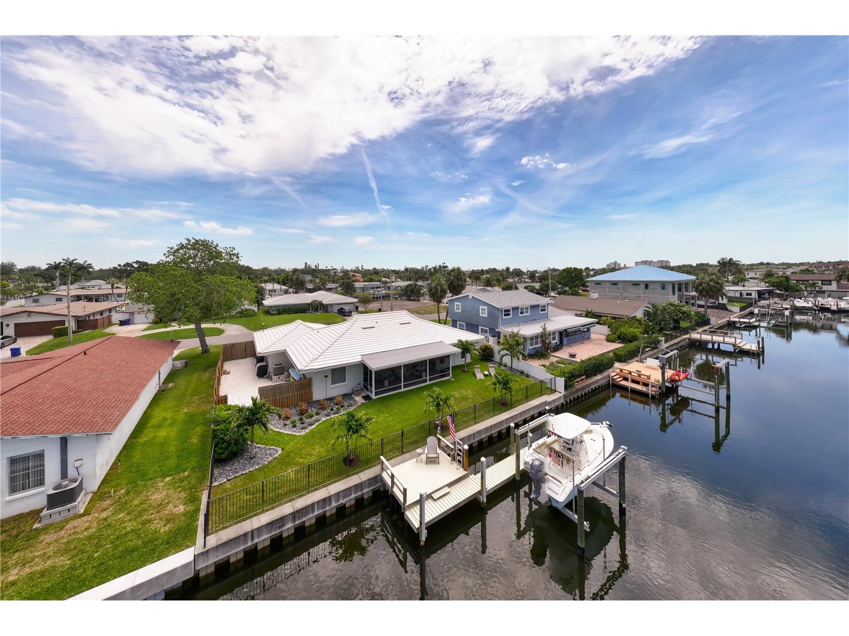 4152 13th Lane NE Saint Petersburg FL 33703 TB8517012 image39