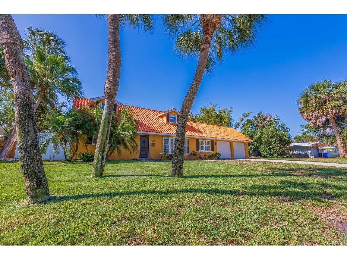 4152 49th Avenue S Saint Petersburg FL 33711 U8196432 image1