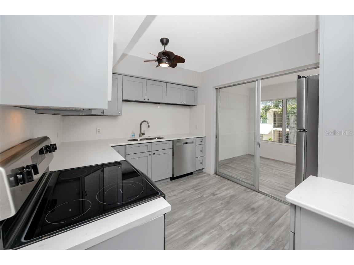 4152 55th Way N #1028 Kenneth City FL 33709 TB8418846 image12