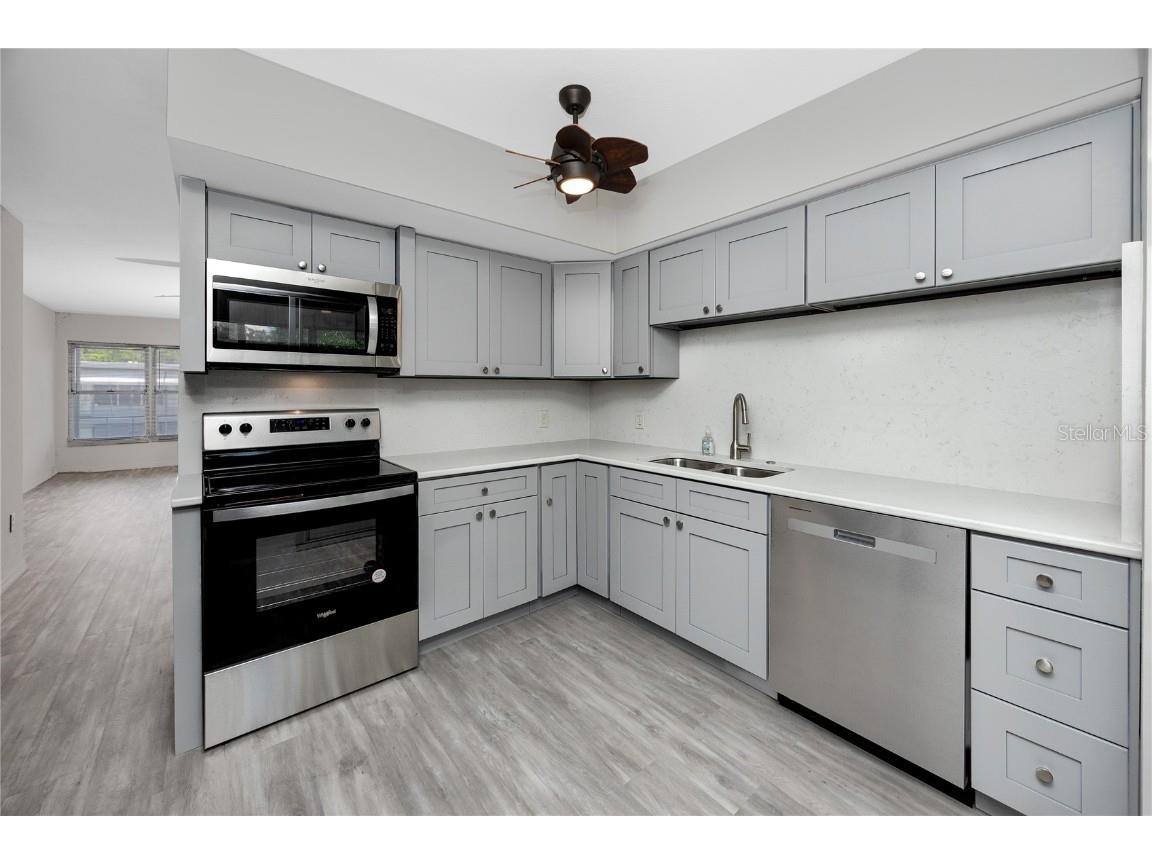 4152 55th Way N #1028 Kenneth City FL 33709 TB8418846 image15