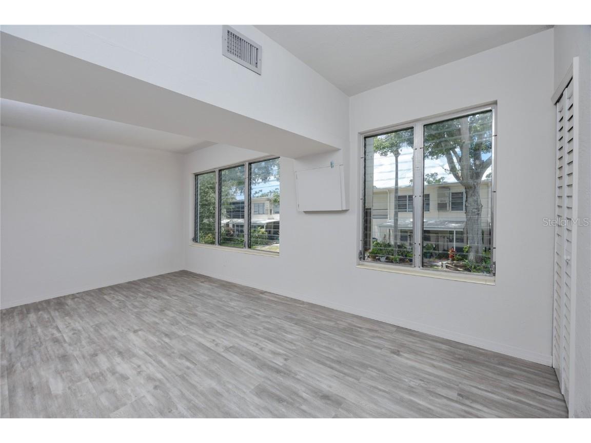 4152 55th Way N #1028 Kenneth City FL 33709 TB8418846 image25