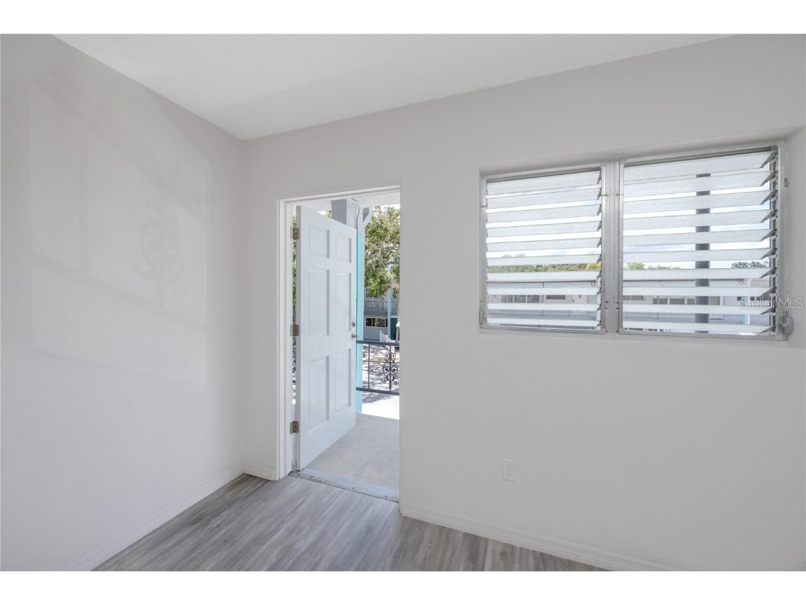 4152 55th Way N #1028 Kenneth City FL 33709 TB8418846 image33