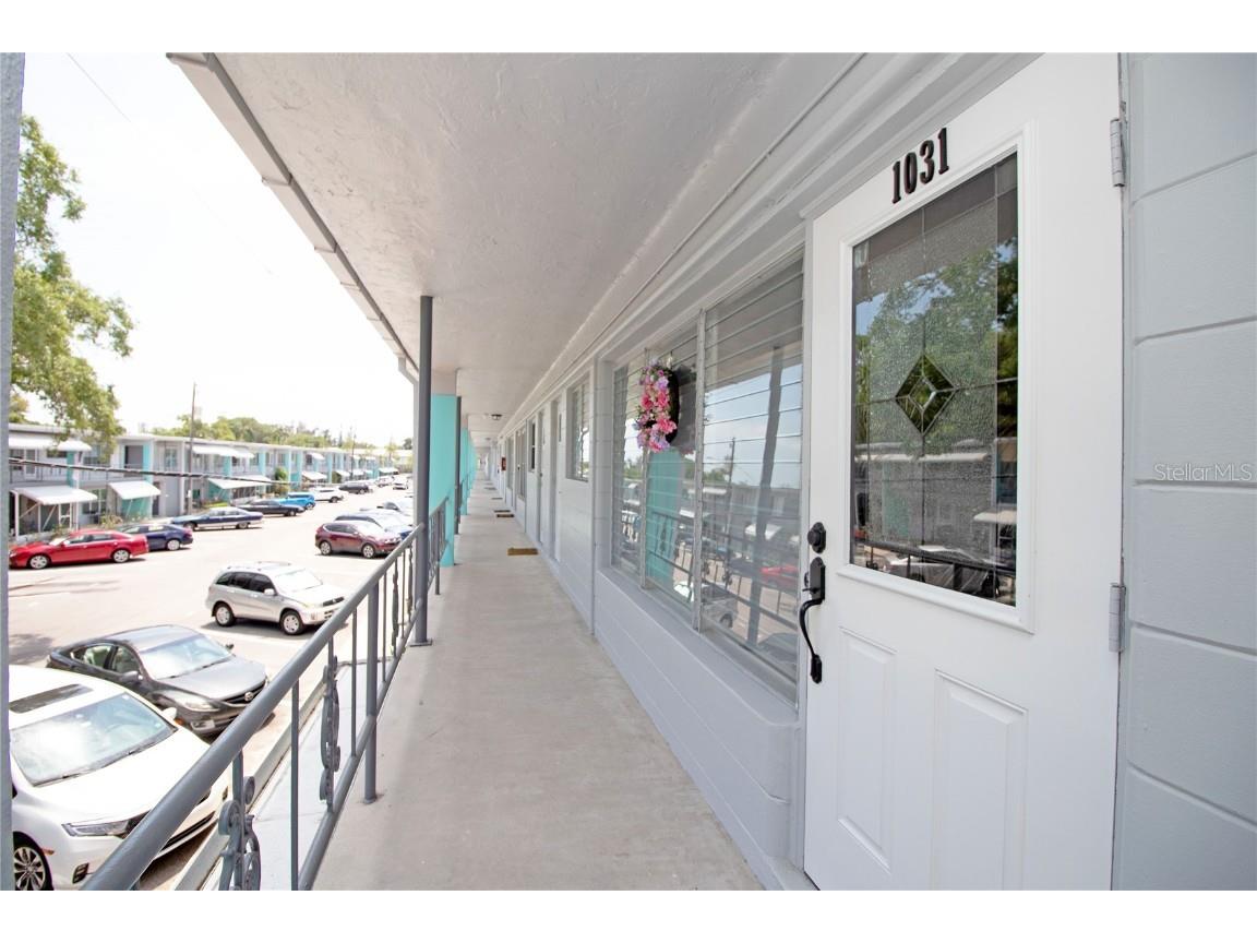 4152 55th Way N #1031 Kenneth City FL 33709 U8196146 image1