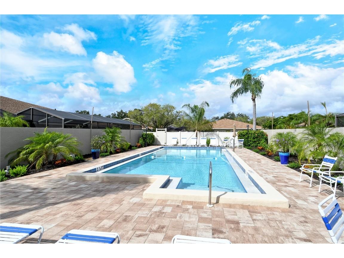 4152 Center Pointe Circle #58A Sarasota FL 34233 A4667707 image2