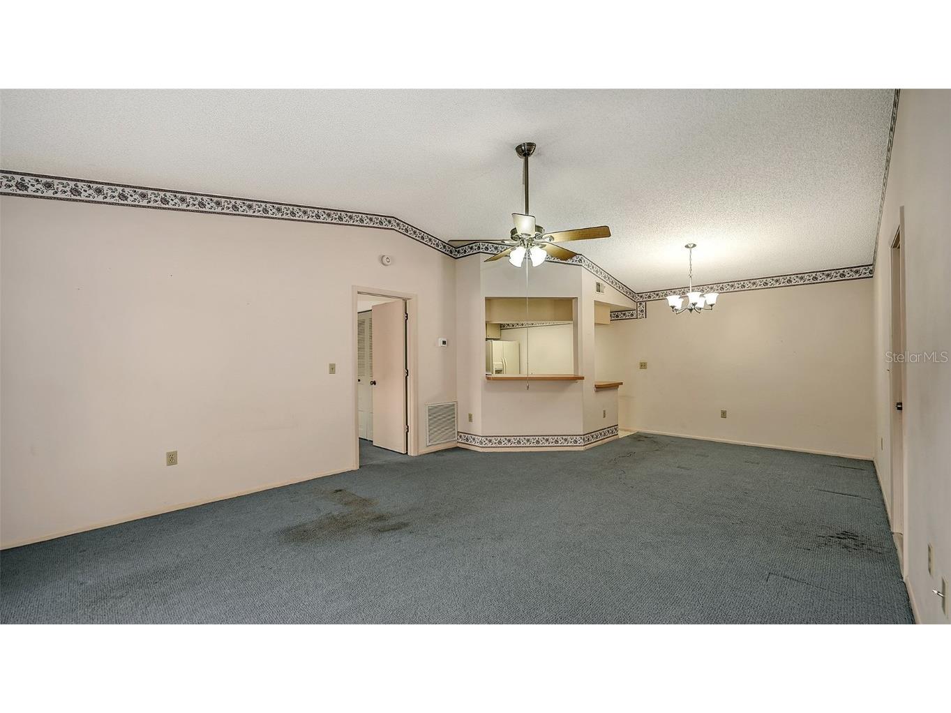 4152 Center Pointe Circle #58A Sarasota FL 34233 A4667707 image9