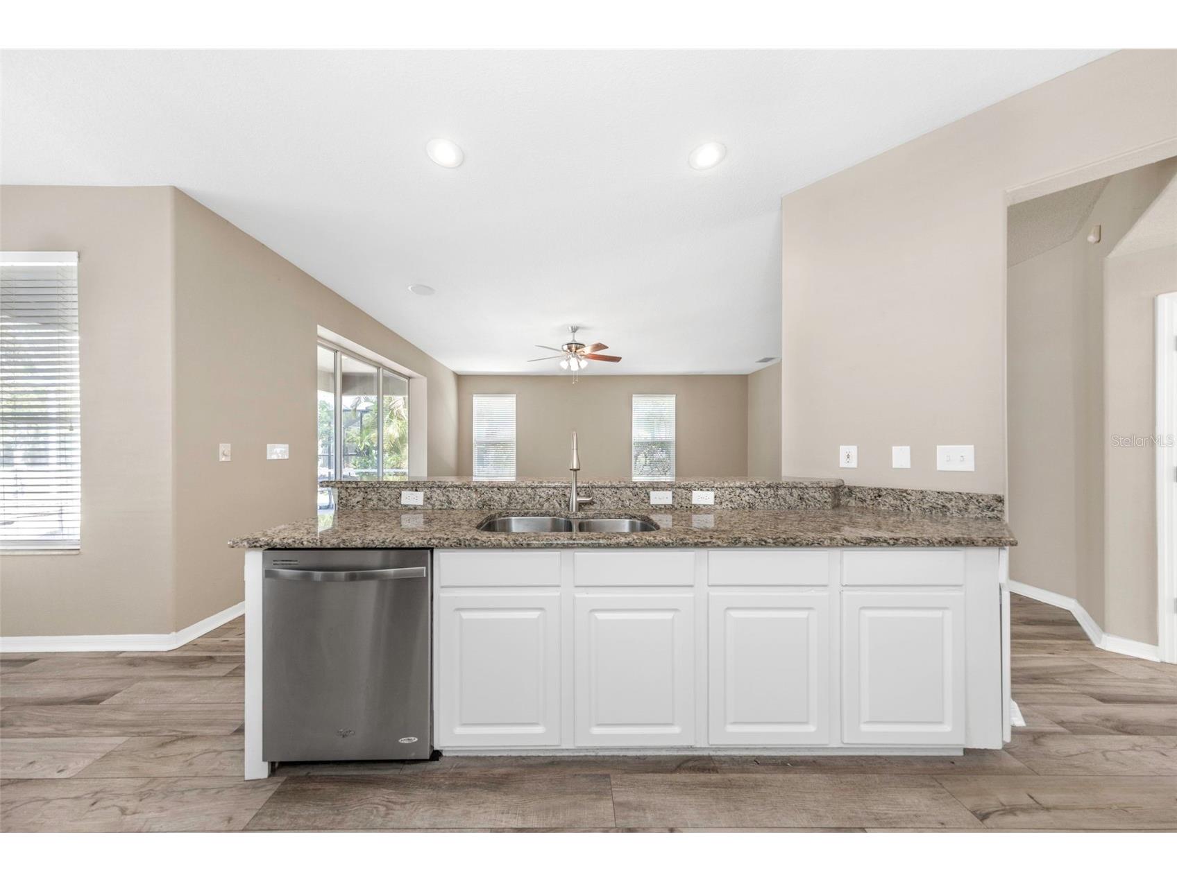 4152 Grandchamp Circle Palm Harbor FL 34685 TB8498897 image2