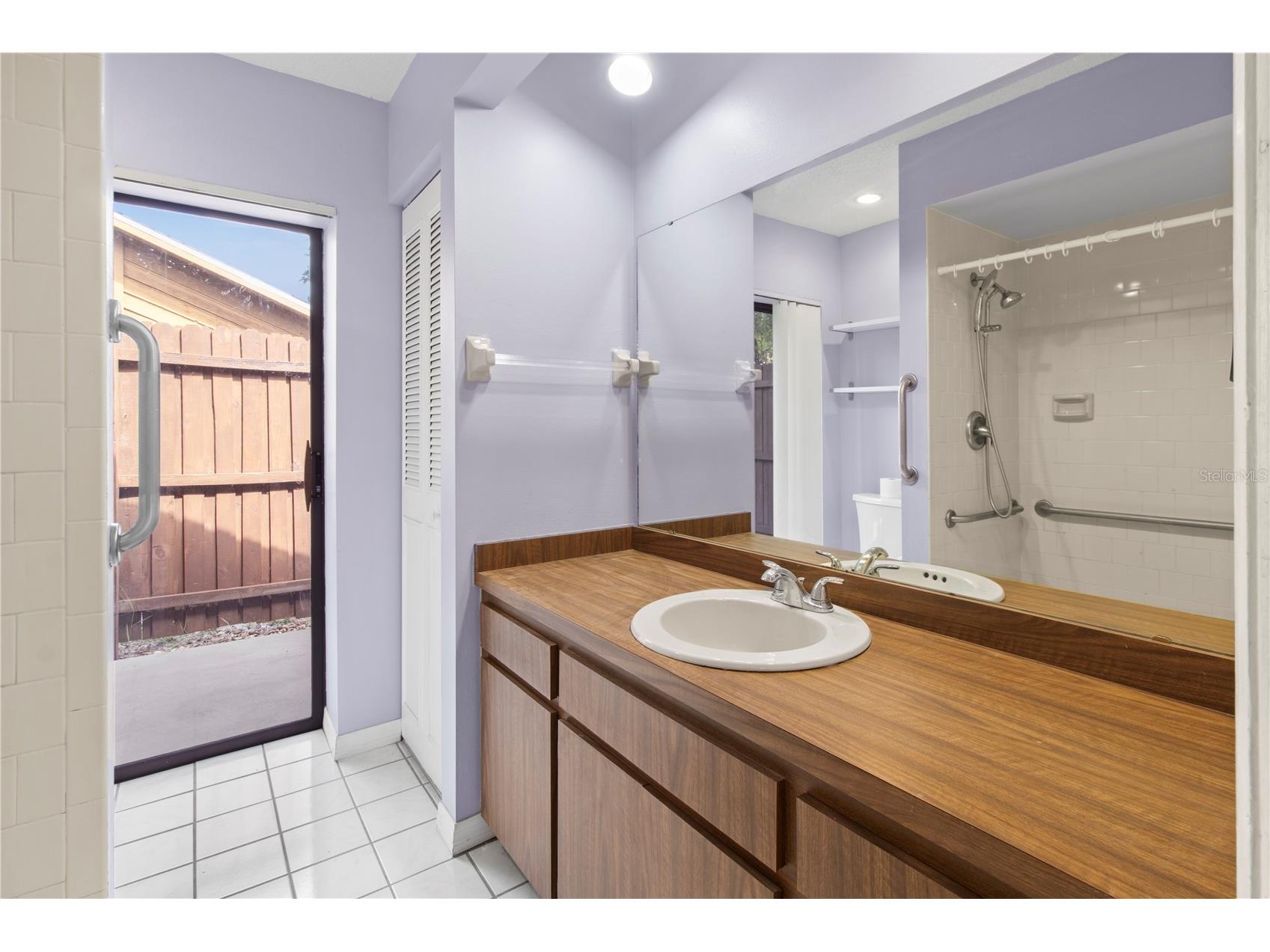 4152 Palau Drive Sarasota FL 34241 A4699258 image19