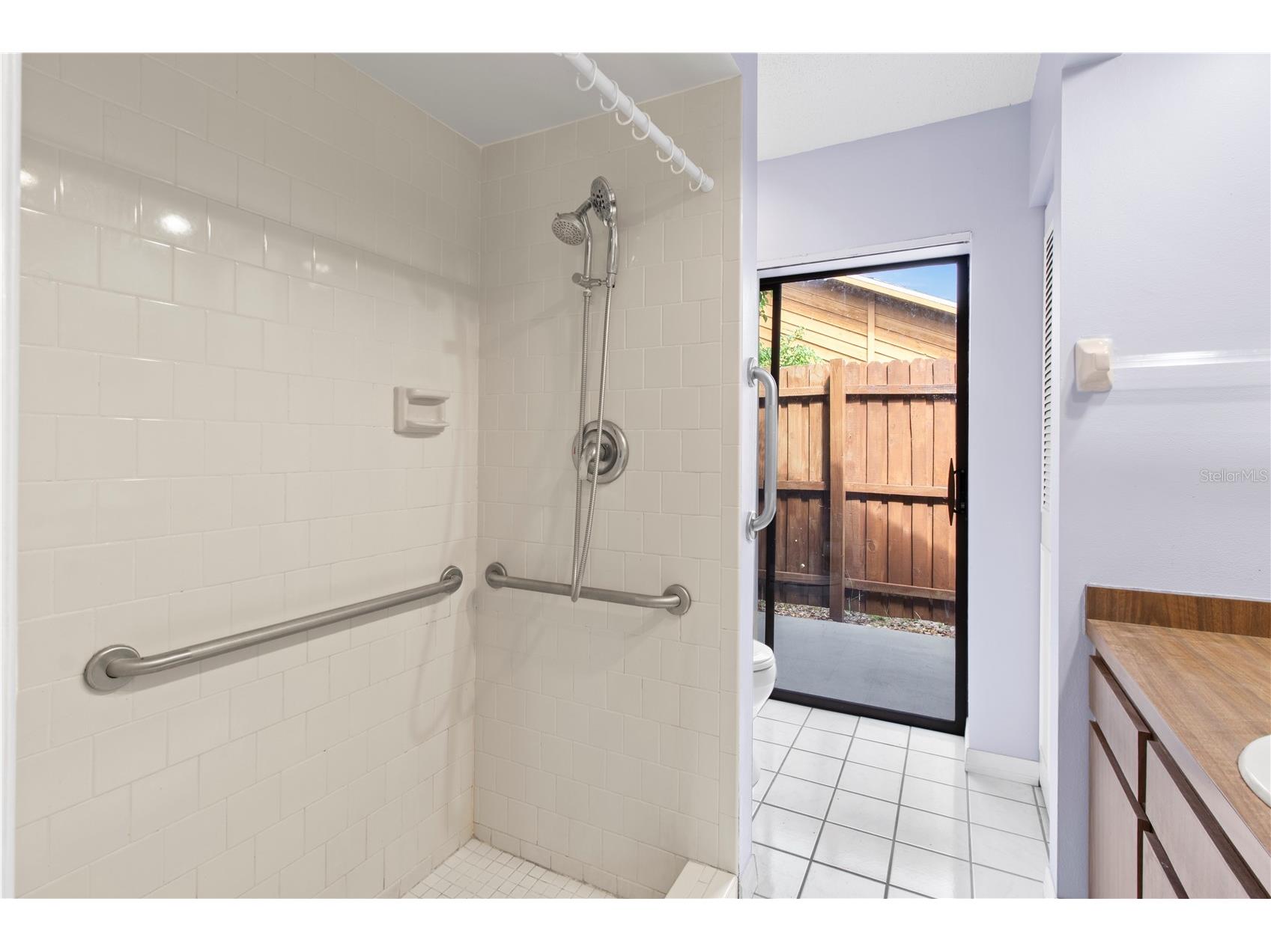 4152 Palau Drive Sarasota FL 34241 A4699258 image20