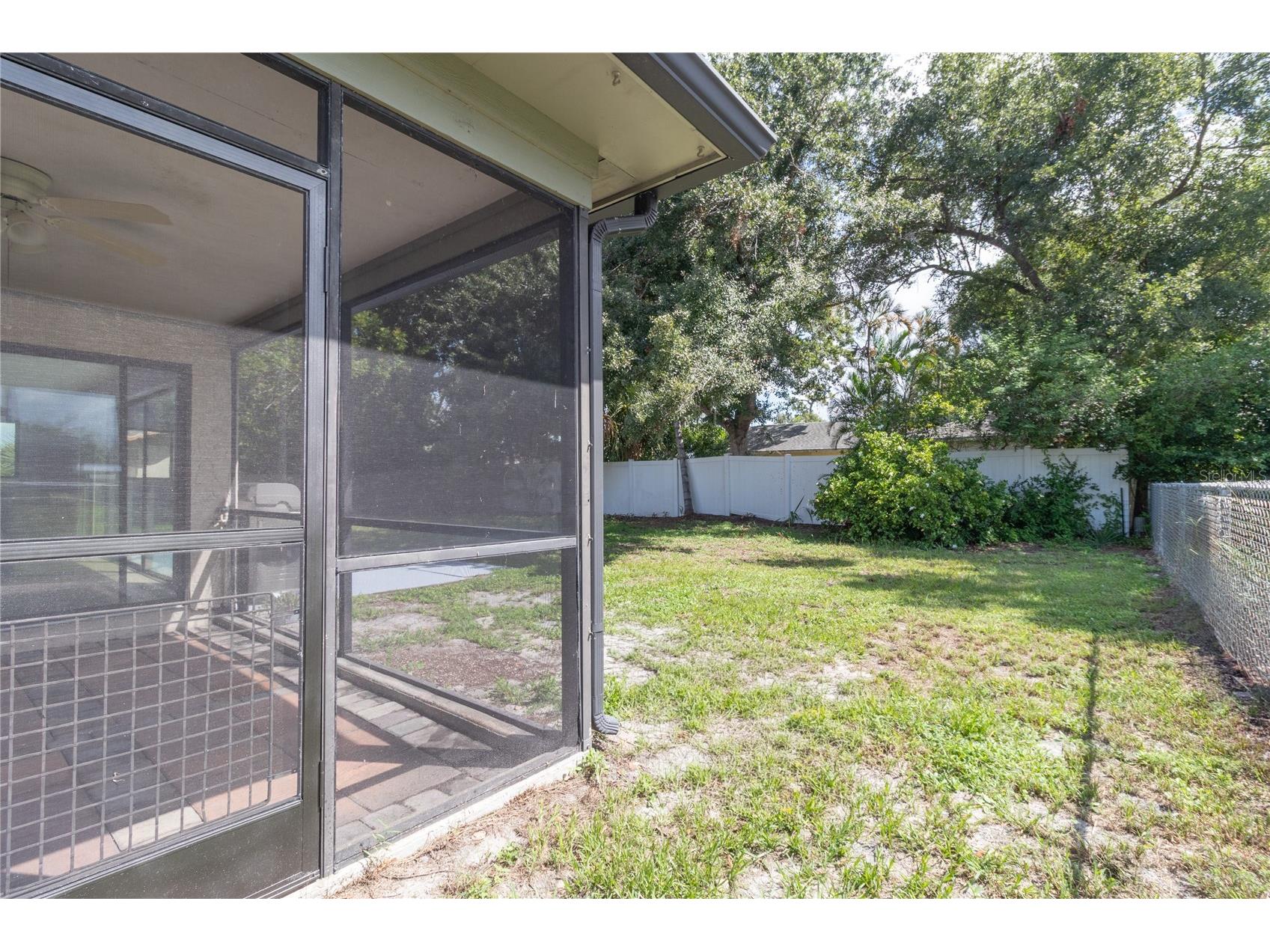 4152 Palau Drive Sarasota FL 34241 A4699258 image37