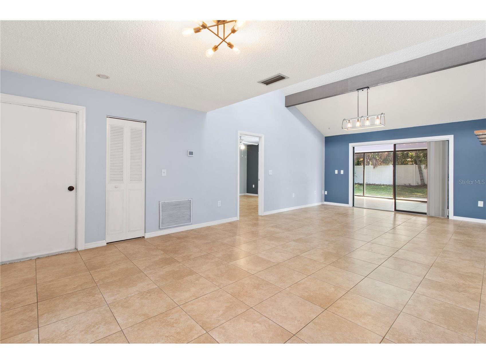 4152 Palau Drive Sarasota FL 34241 A4699258 image4