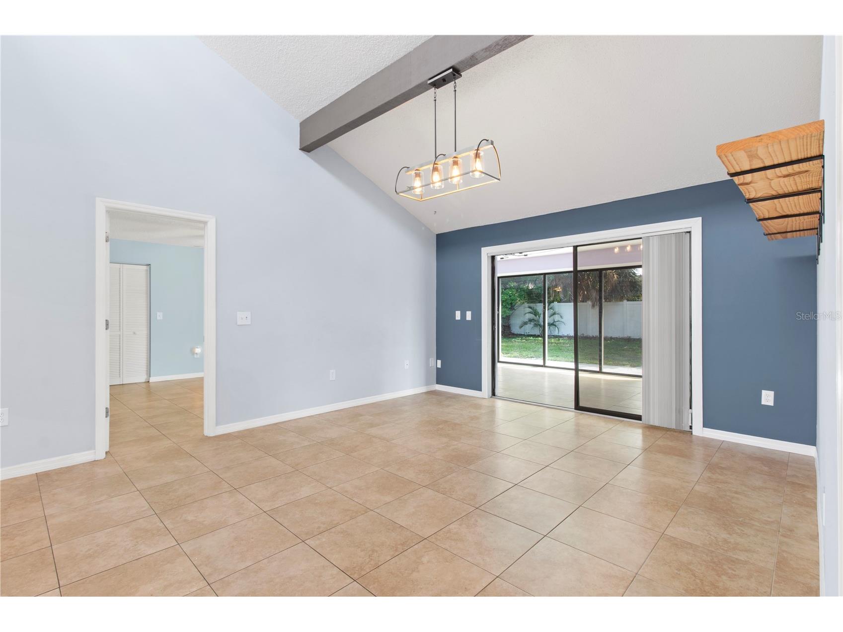 4152 Palau Drive Sarasota FL 34241 A4699258 image6