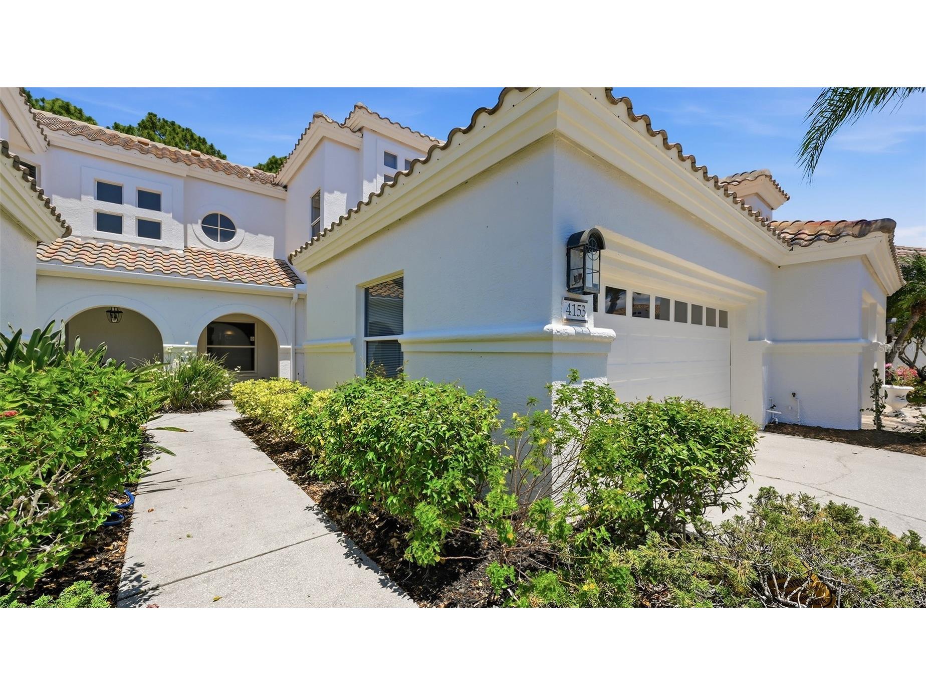 4153 Entrada Court Sarasota FL 34238 A4691941 image1