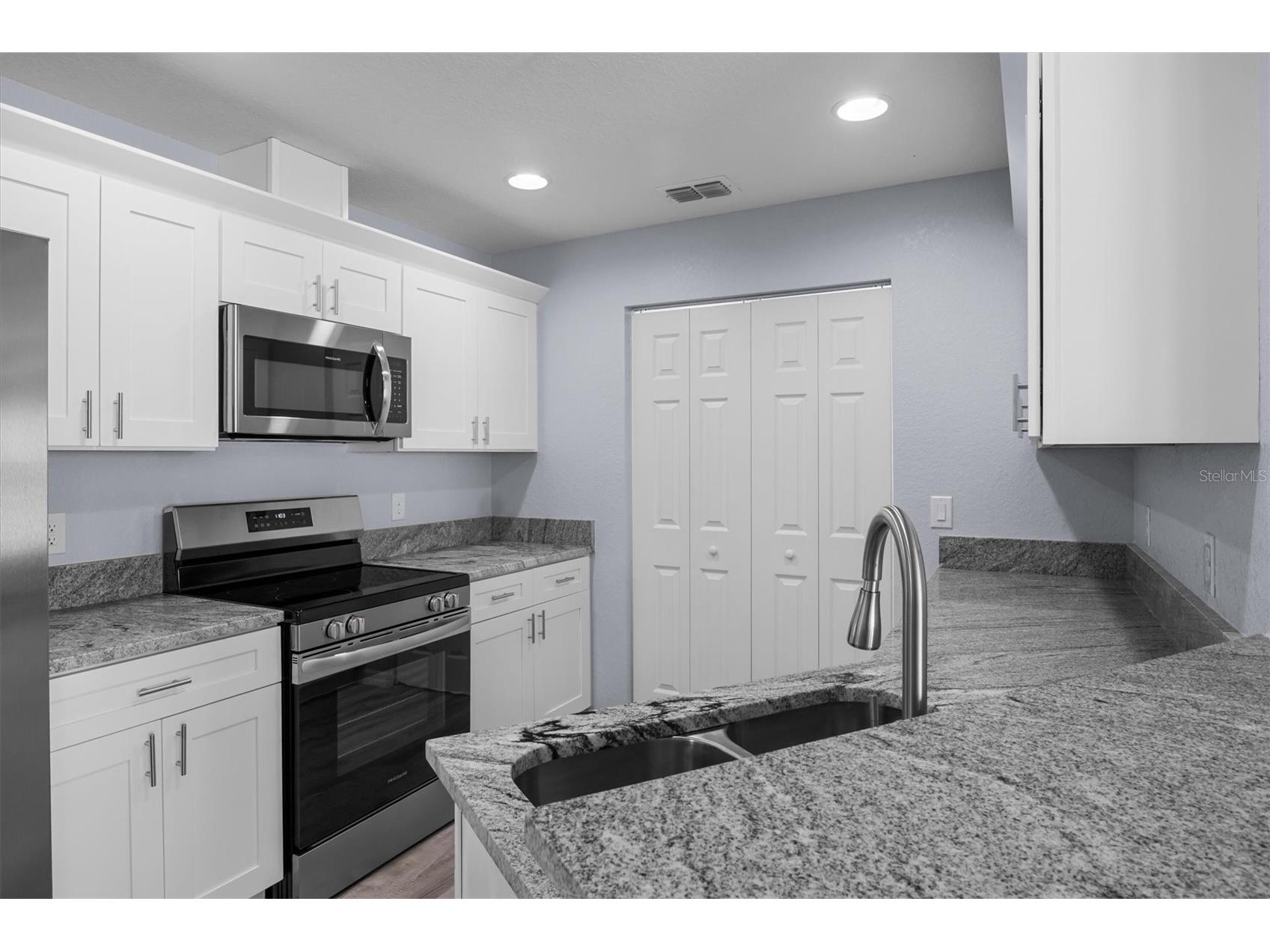 4153 Oak Loop #0 Mulberry FL 33860 L4961647 image5