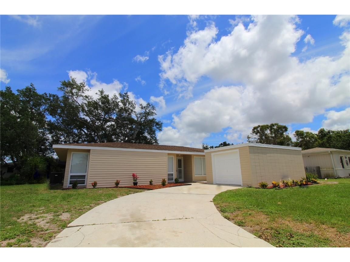 4153 Wilmette Place Sarasota FL 34233 A4569707 image1