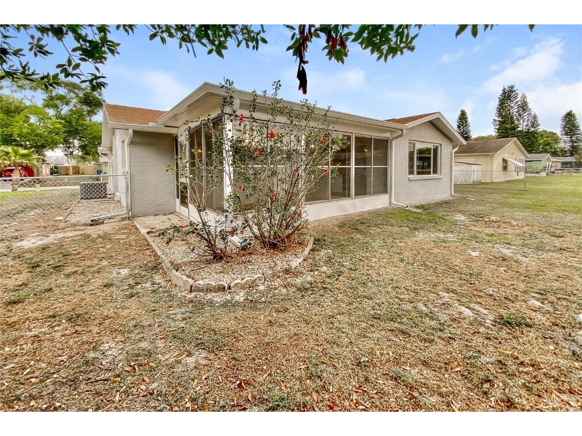 4153 Woodtrail Boulevard New Port Richey FL 34653 O6346398 image14