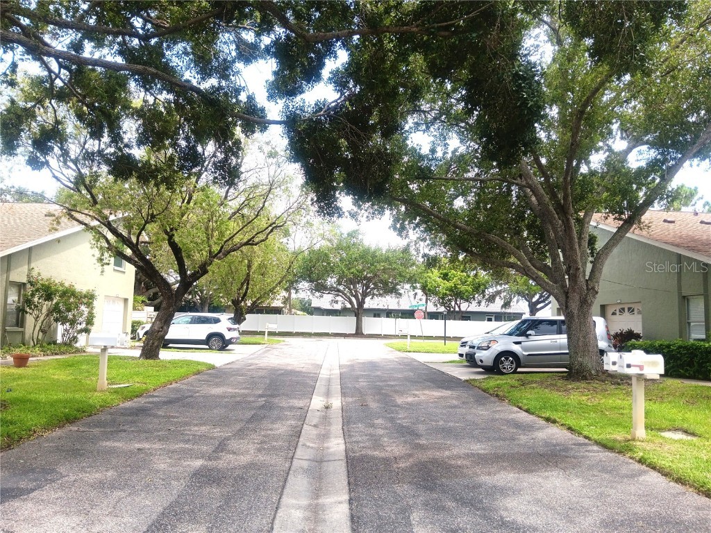 4154 Center Pointe Circle #57A Sarasota FL 34233 A4657470 image16