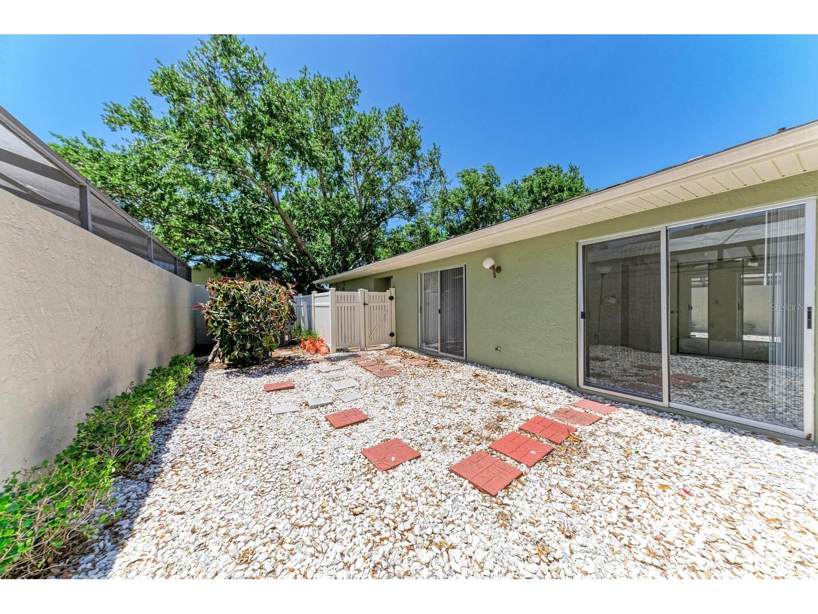 4154 Center Pointe Circle #57A Sarasota FL 34233 A4657470 image25