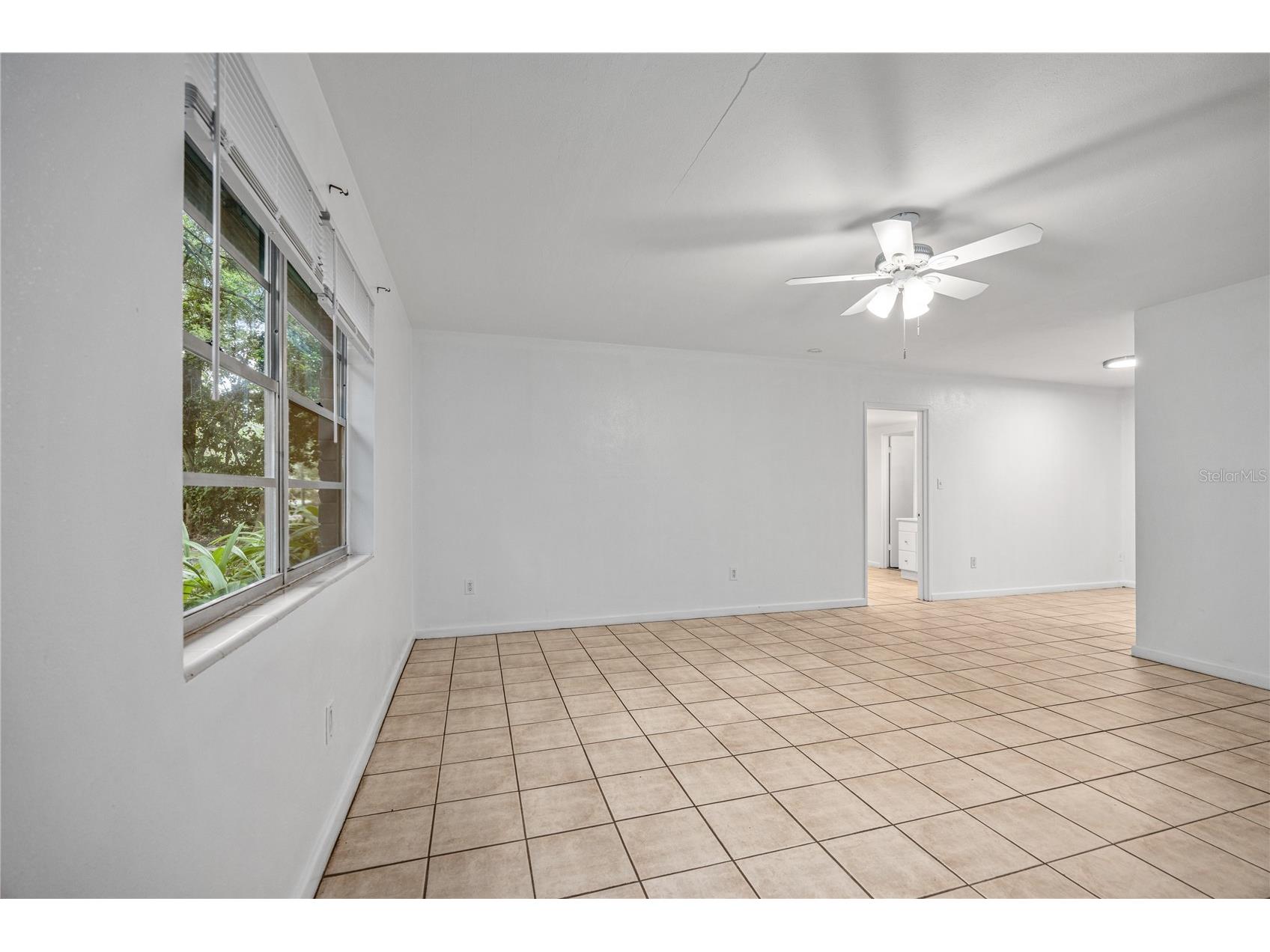 4156 NW 10th Street Gainesville FL 32609 GC535053 image11