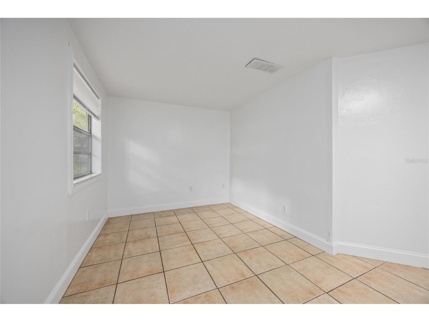 4156 NW 10th Street Gainesville FL 32609 GC535053 image32