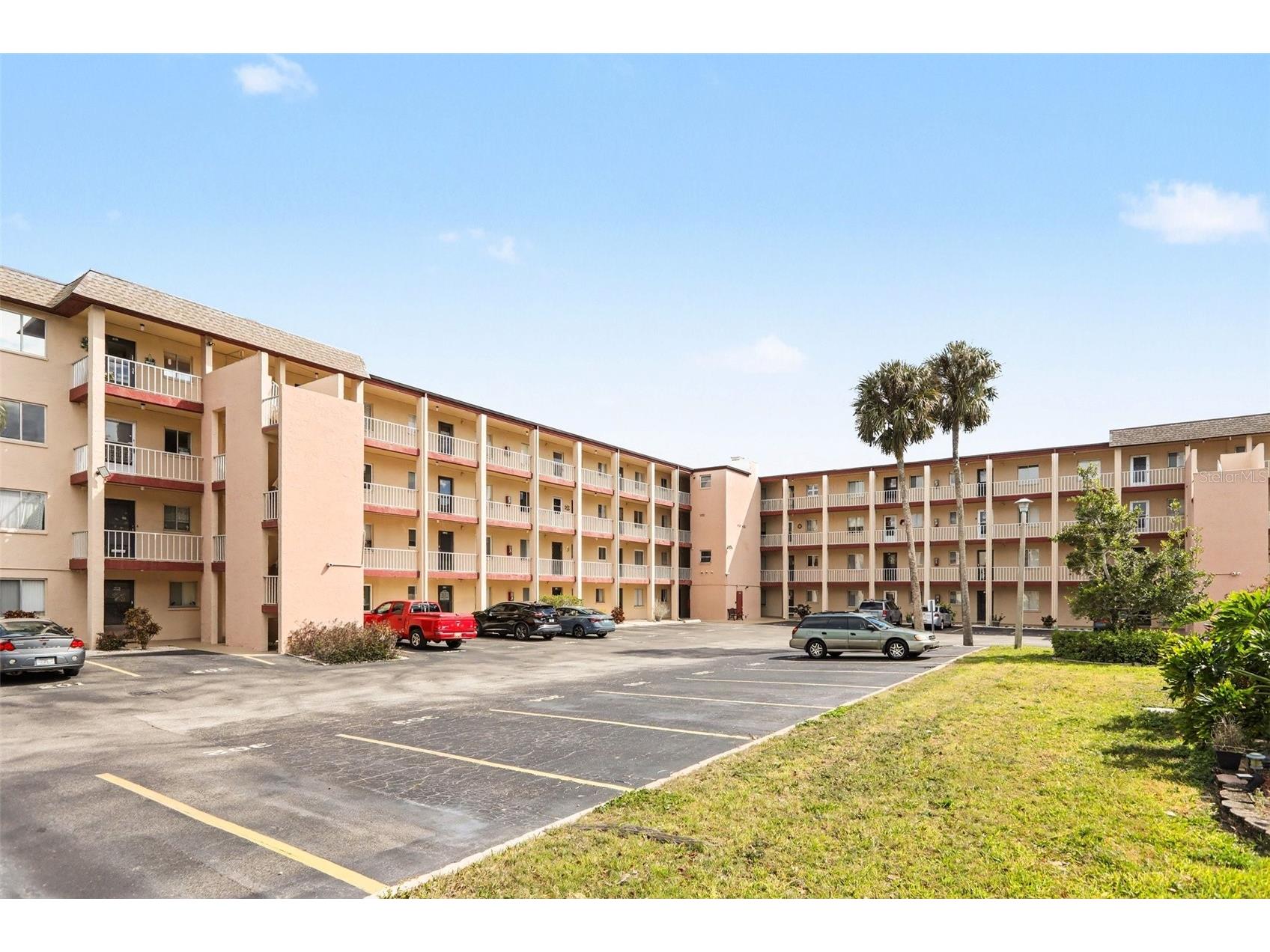 4157 Heron Way #302 Bradenton FL 34205 TB8474944 image1