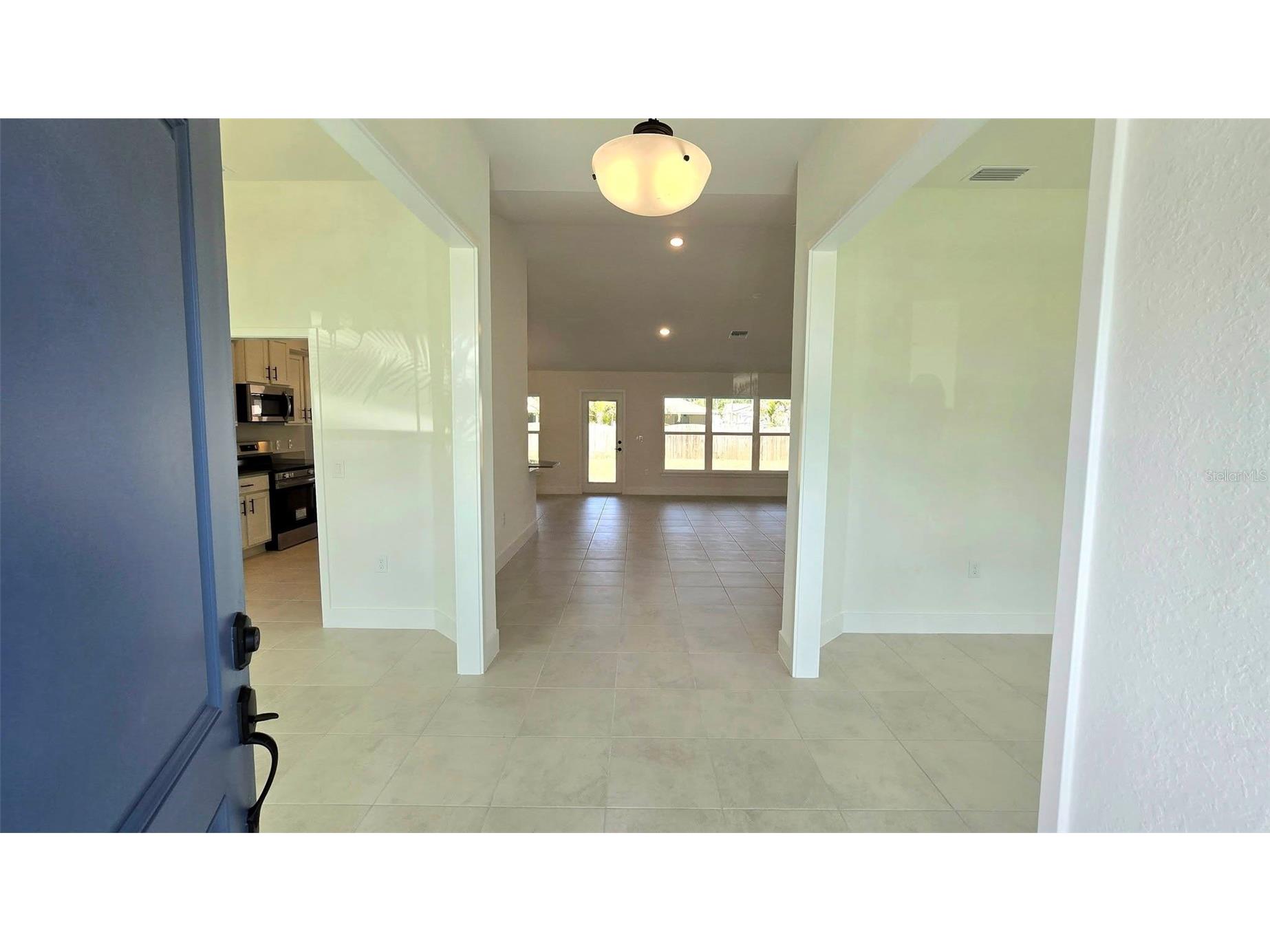 4157 N Chamberlain Boulevard North Port FL 34286 A4683629 image2