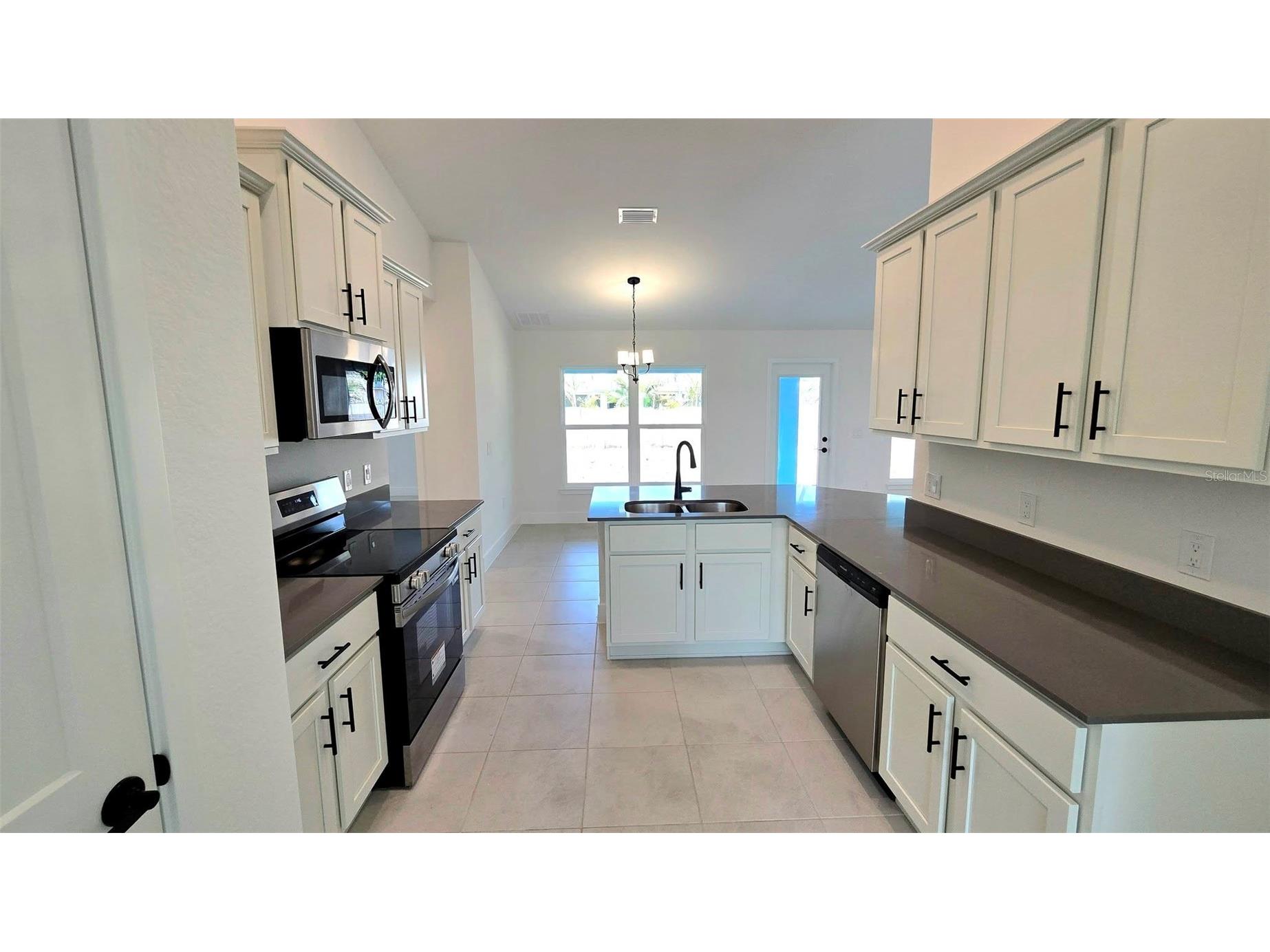 4157 N Chamberlain Boulevard North Port FL 34286 A4683629 image4