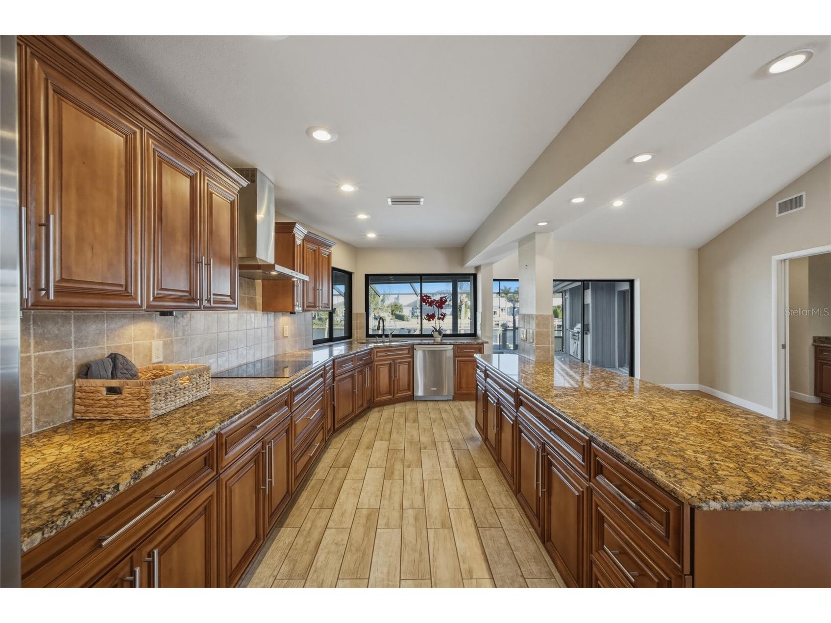 4157 Saltwater Boulevard Tampa FL 33615 - TAMPA BAY CANAL TB8481312 image9
