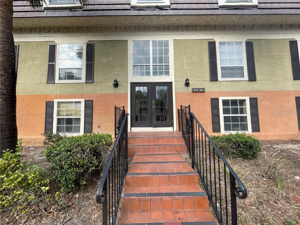 4157 Versailles Drive #4157G Orlando FL 32808 O6111070 image1