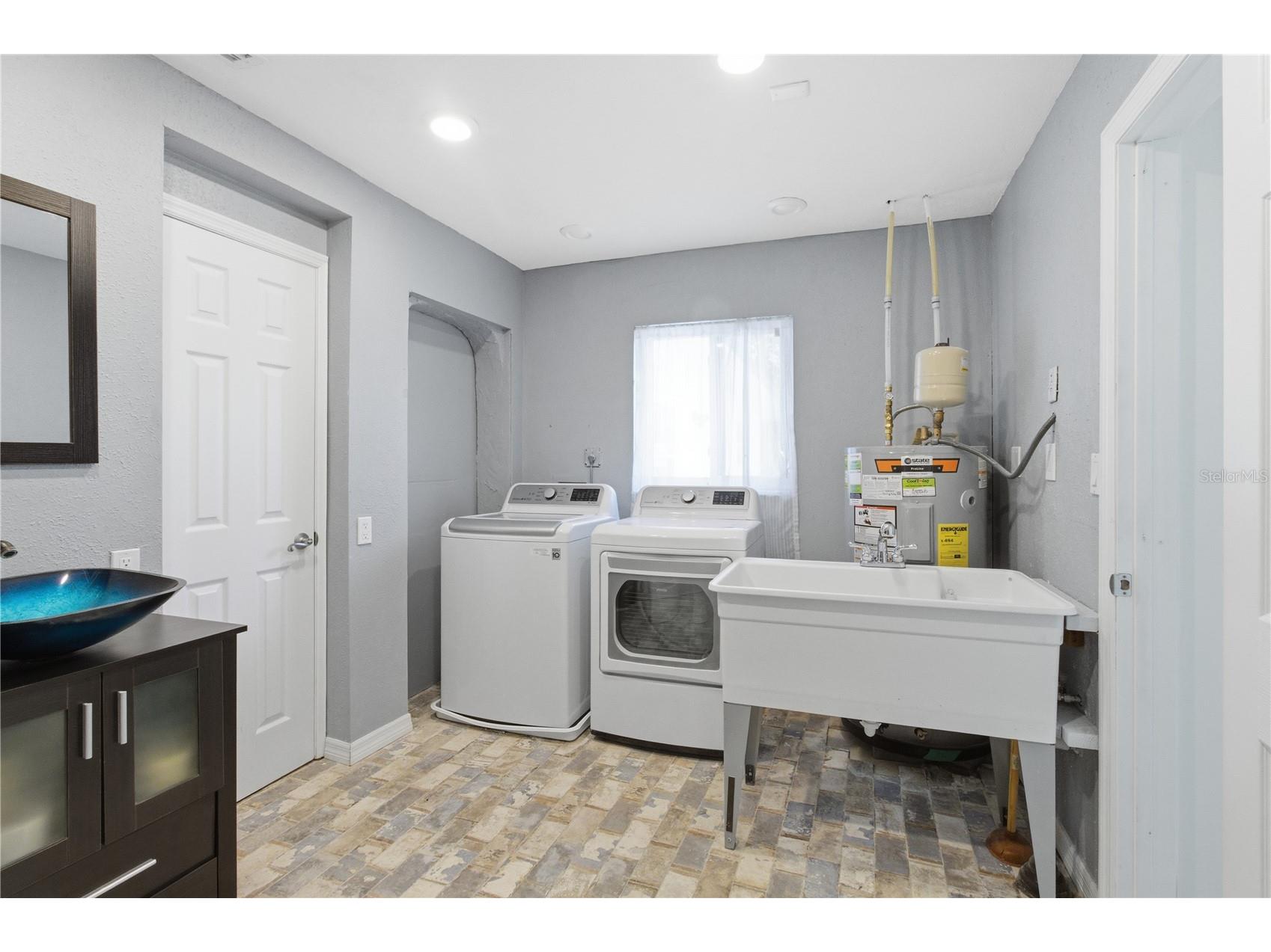 4158 Prudence Drive Sarasota FL 34235 A4657334 image12