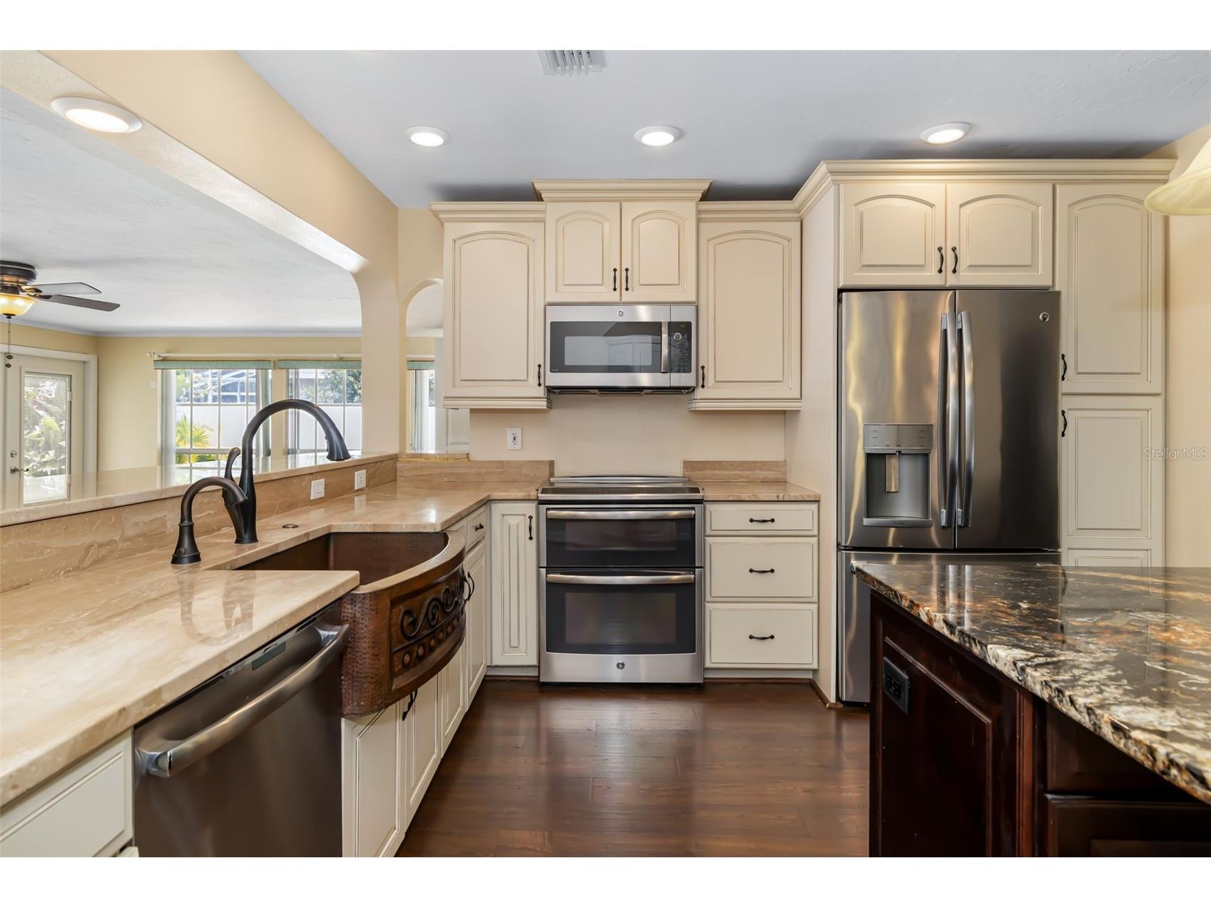 4158 Prudence Drive Sarasota FL 34235 A4689465 image10