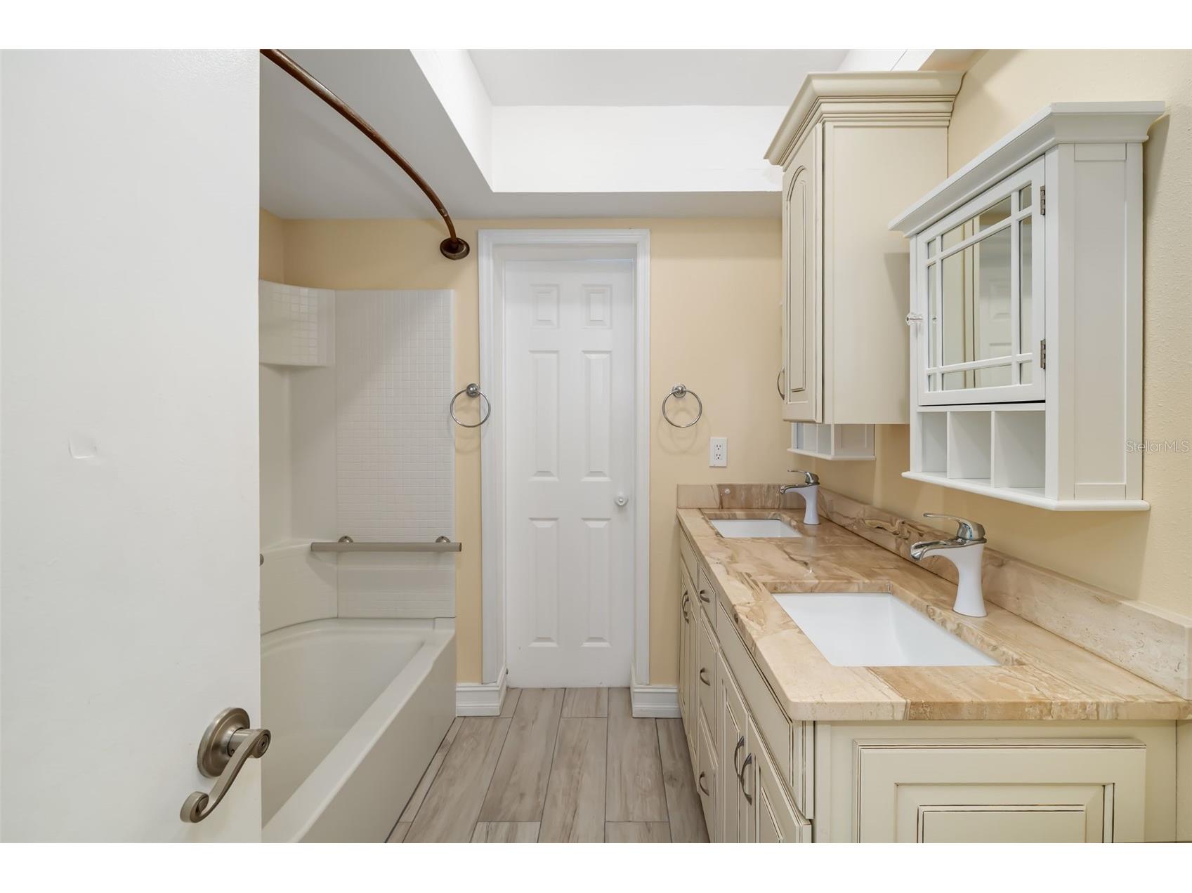 4158 Prudence Drive Sarasota FL 34235 A4689465 image29