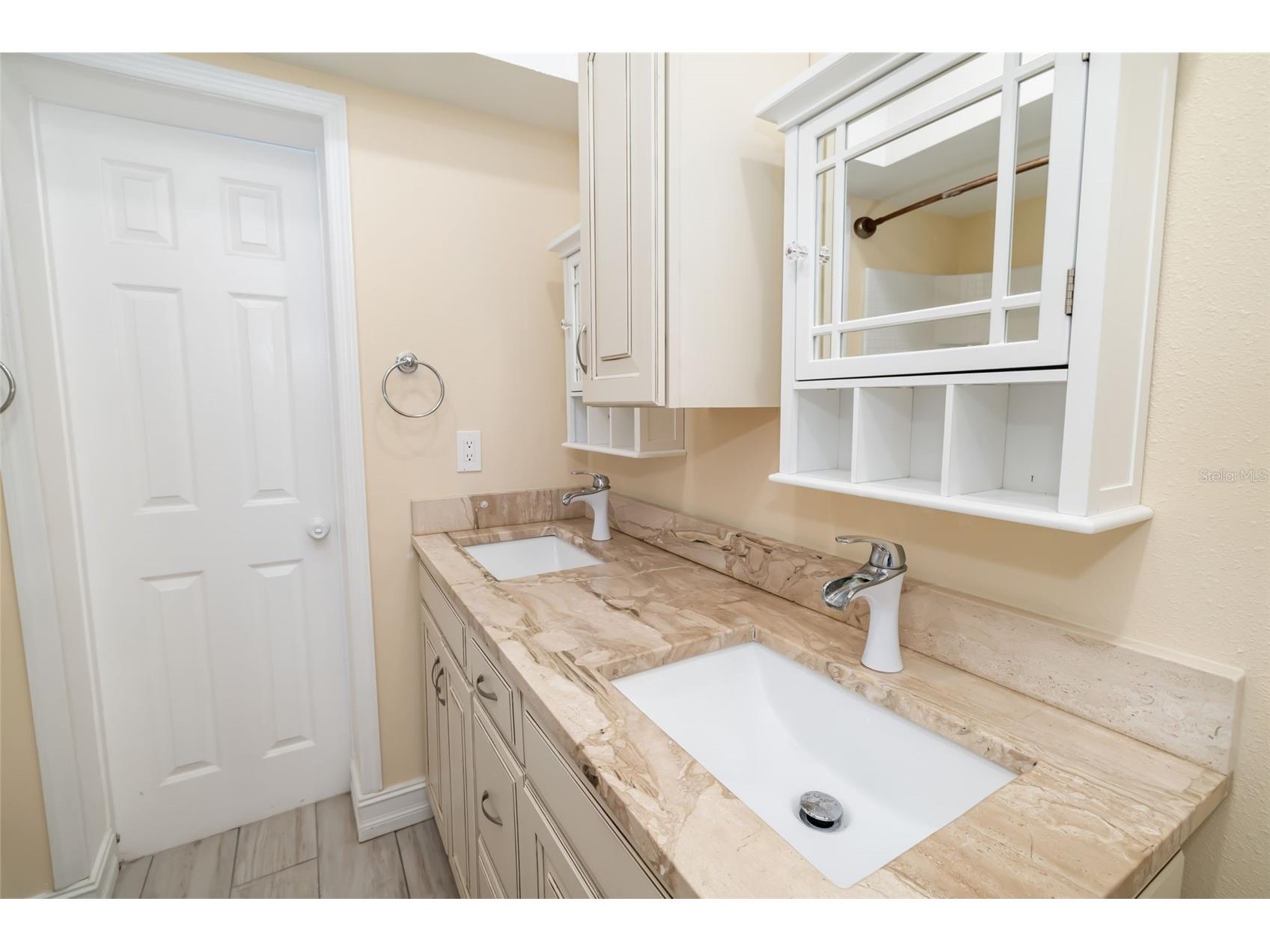 4158 Prudence Drive Sarasota FL 34235 A4689465 image30