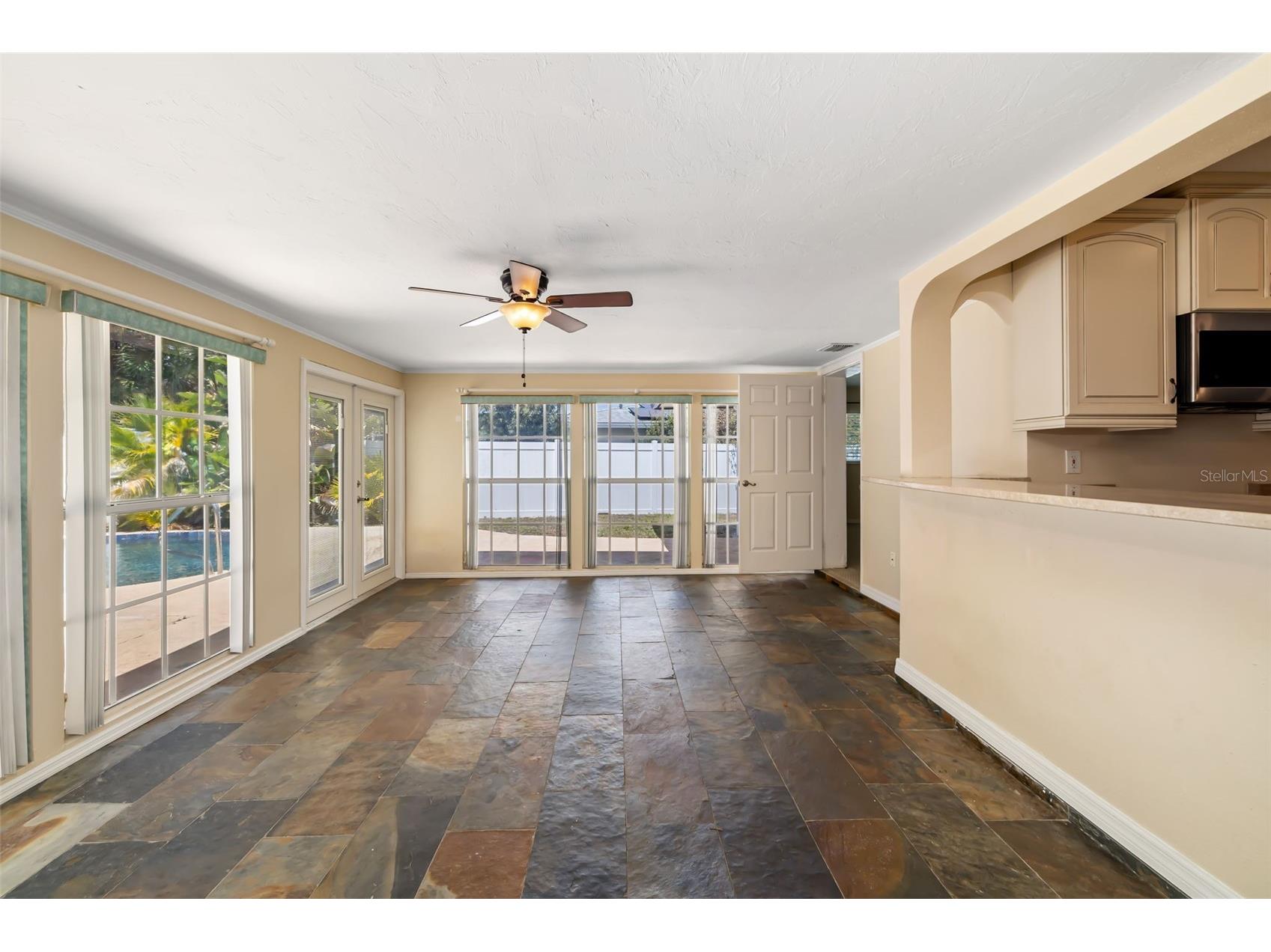 4158 Prudence Drive Sarasota FL 34235 A4689465 image42