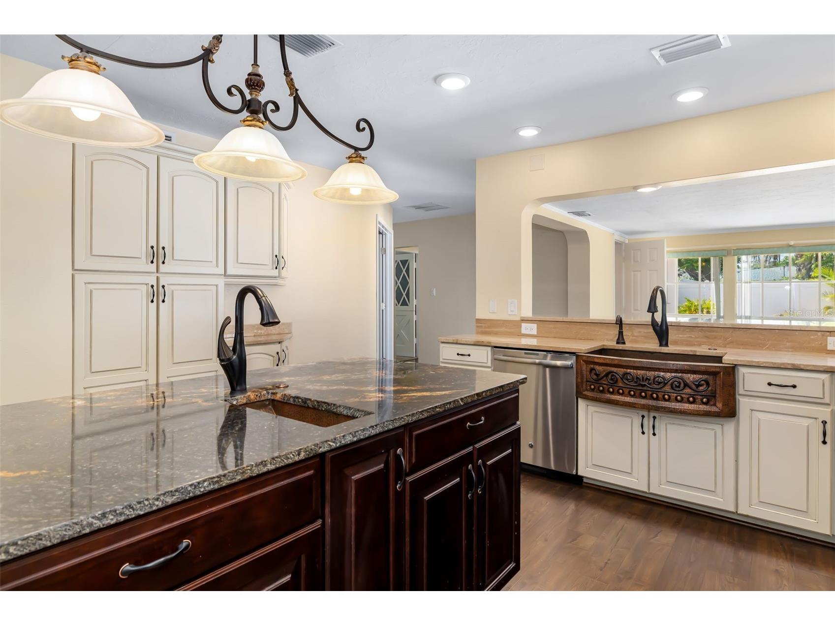 4158 Prudence Drive Sarasota FL 34235 A4689465 image8