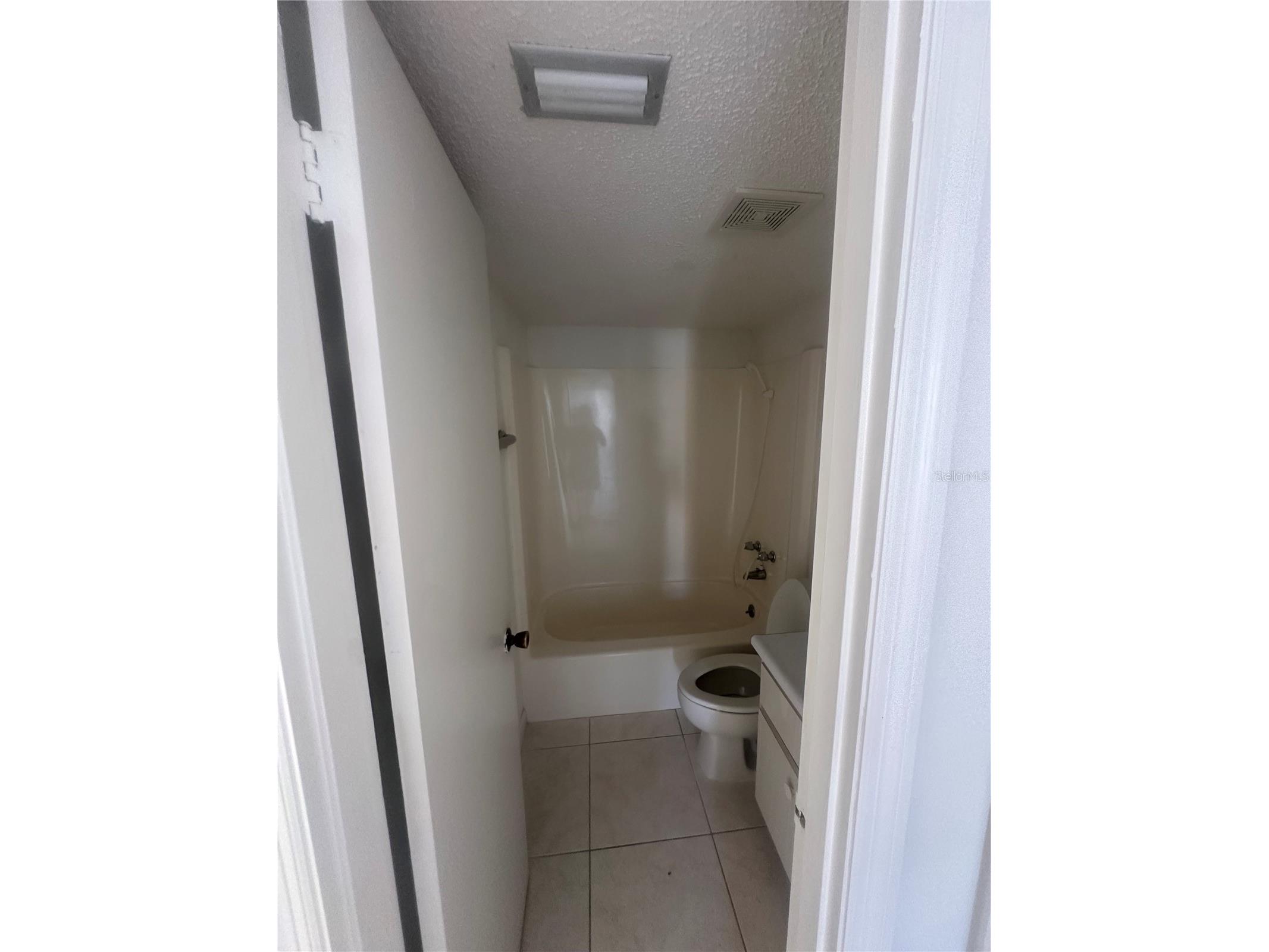 4158 Tamiami Trail #B1 Port Charlotte FL 33952 A4683431 image15