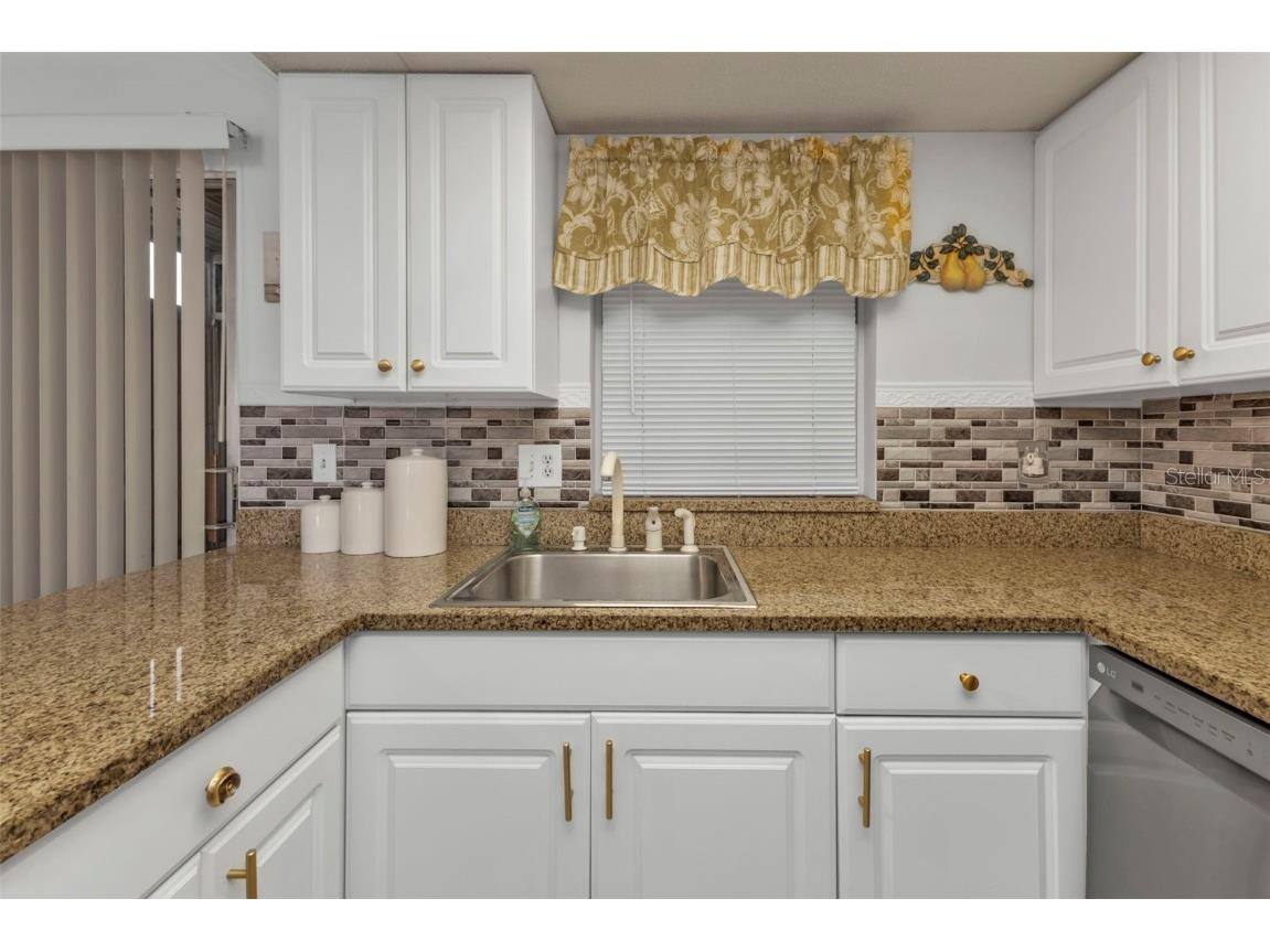 4158 Tamiami Trail #E5 Port Charlotte FL 33952 C7513885 image11