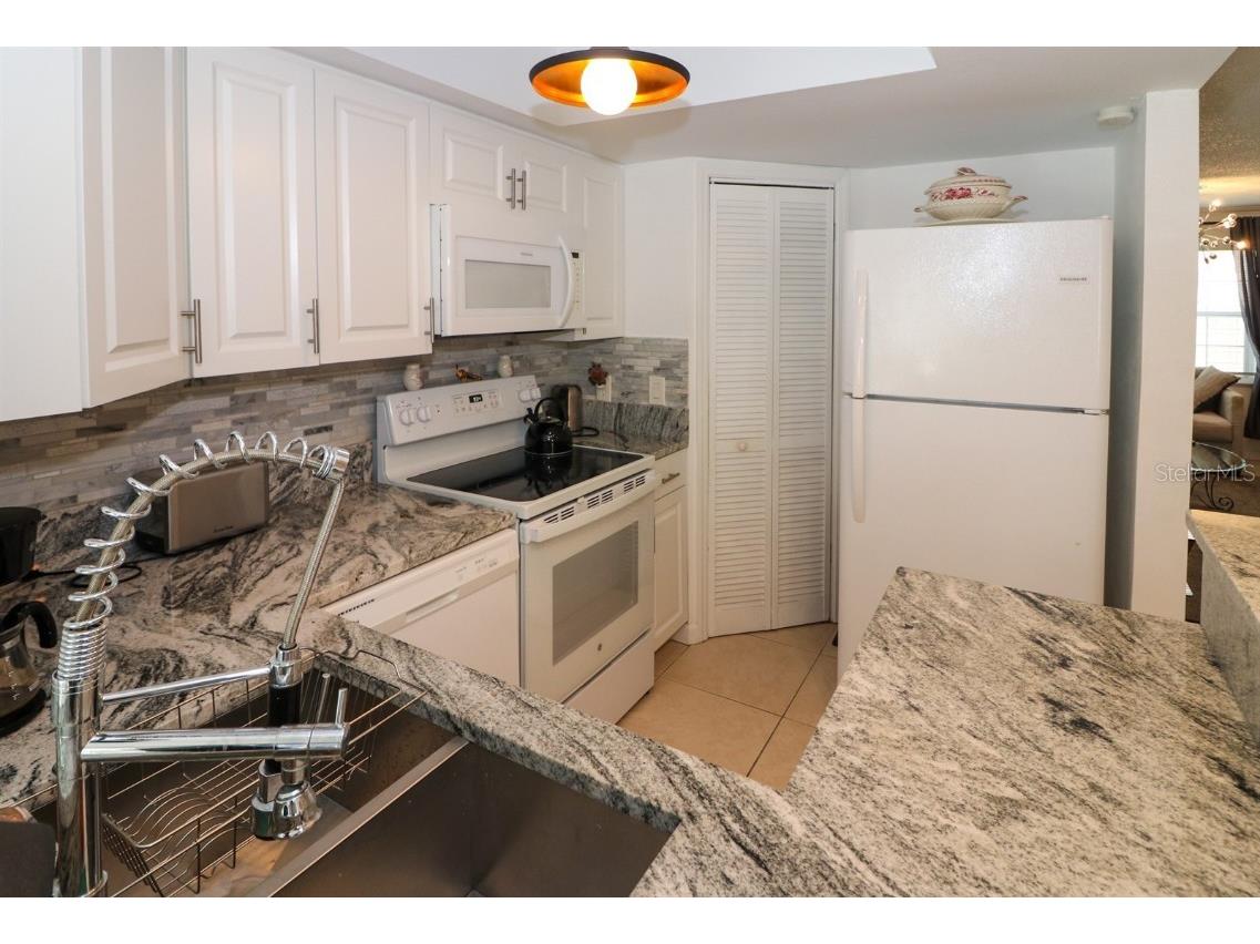 4158 Tamiami Trail #G1 Port Charlotte FL 33952 C7508100 image10