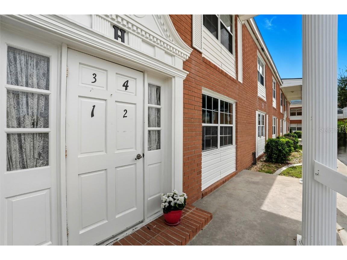 4158 Tamiami Trail #H2 Port Charlotte FL 33952 C7515342 image1