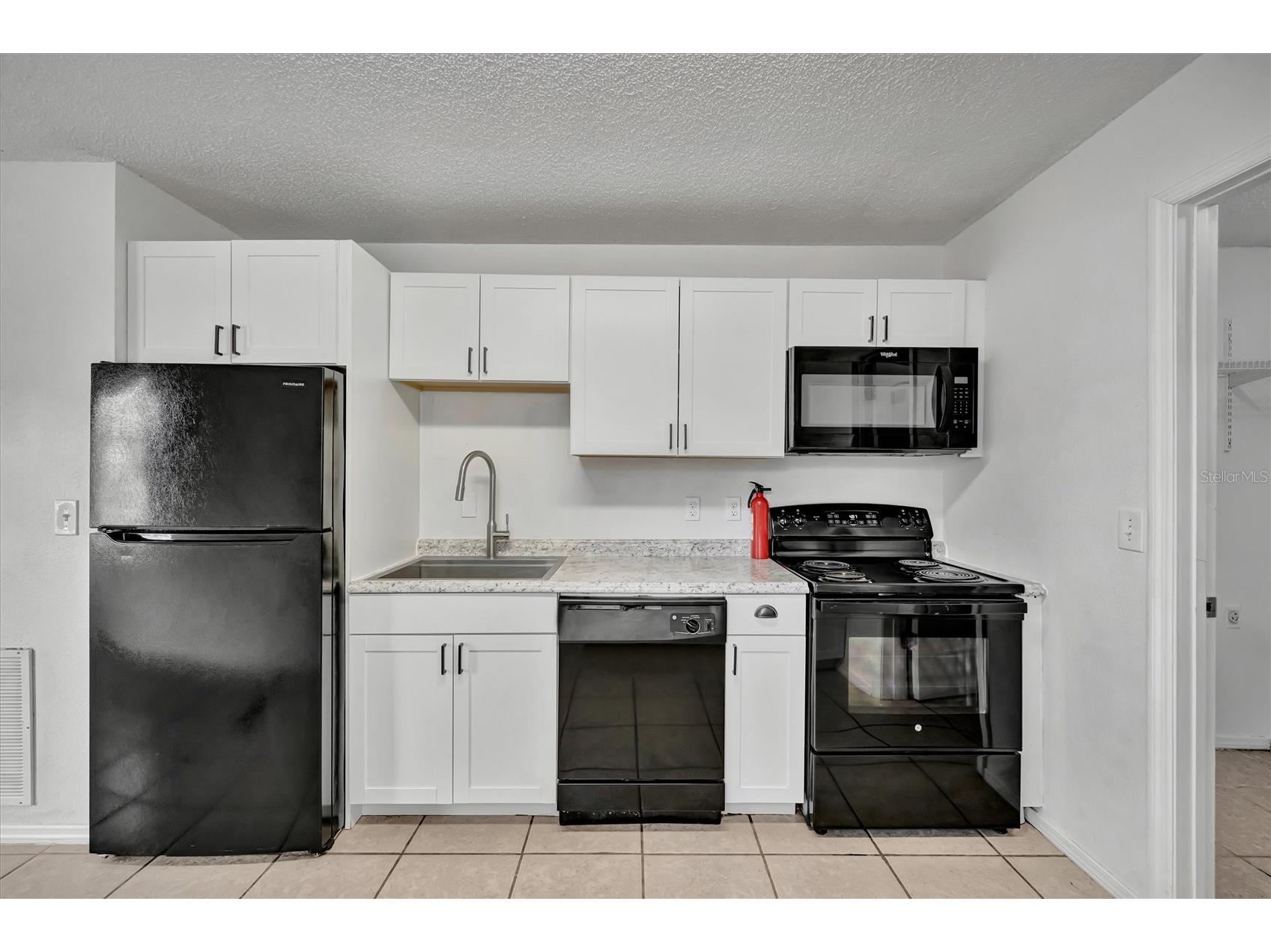416 40th Street E Palmetto FL 34221 A4690441 image32