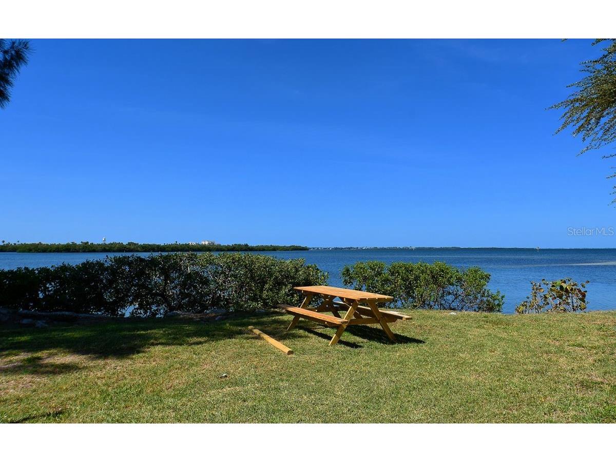 416 41st Street W Palmetto FL 34221 A4672117 image52